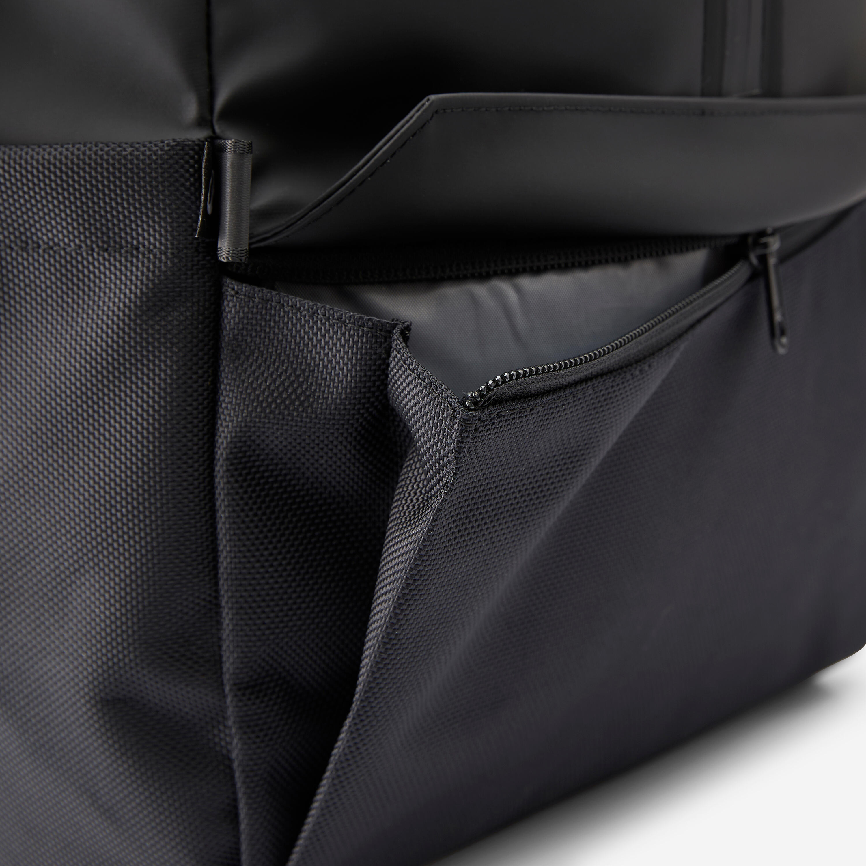 Rolltop Backpack with Laptop Pocket, 22-29 L - DECATHLON