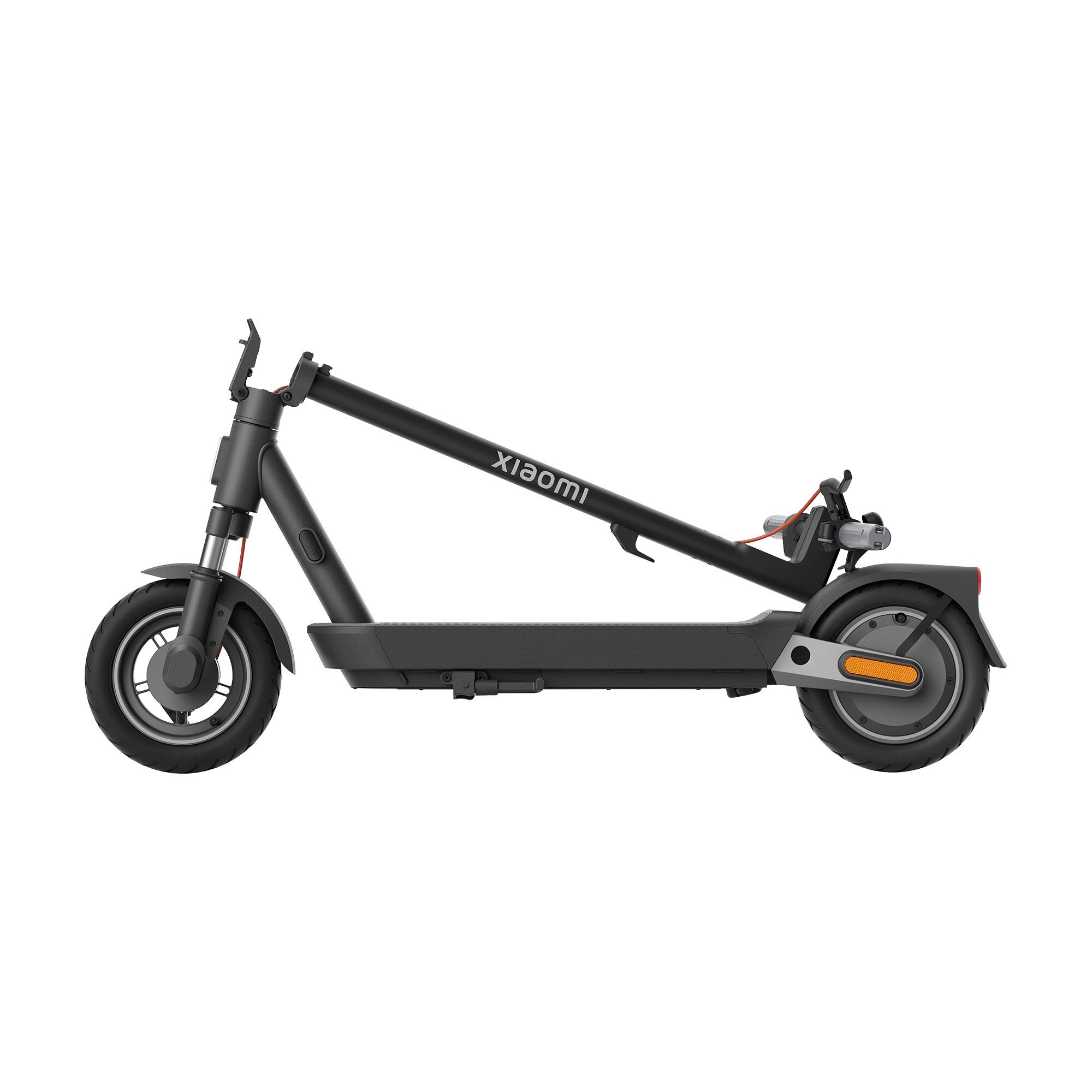 Gebraucht - E-Scooter Xiaomi 5 Pro mit dt. Straßenzulassung 4/11