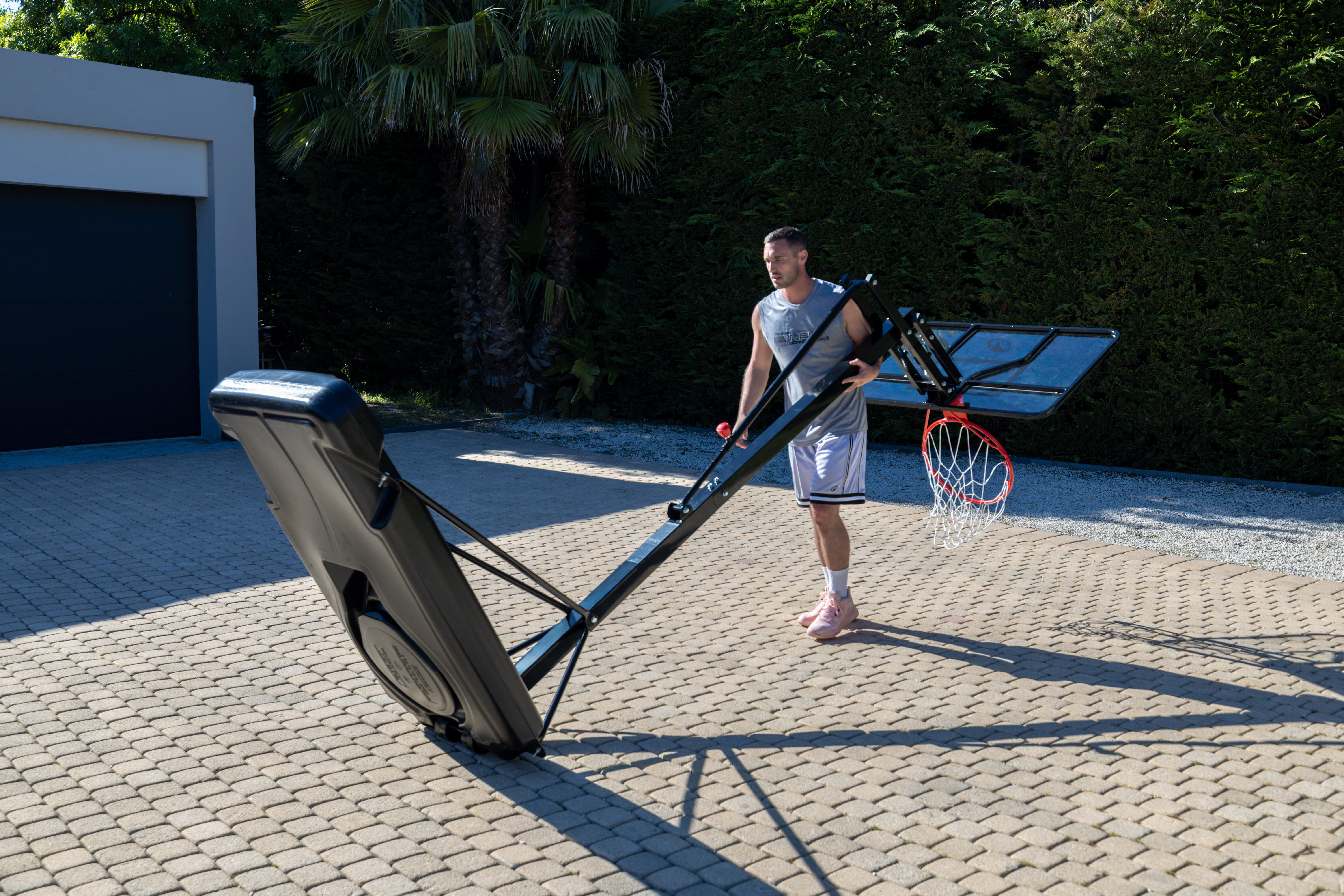 Overhanging Basketball Hoop for Dunking, Height Adjustable 2.40m