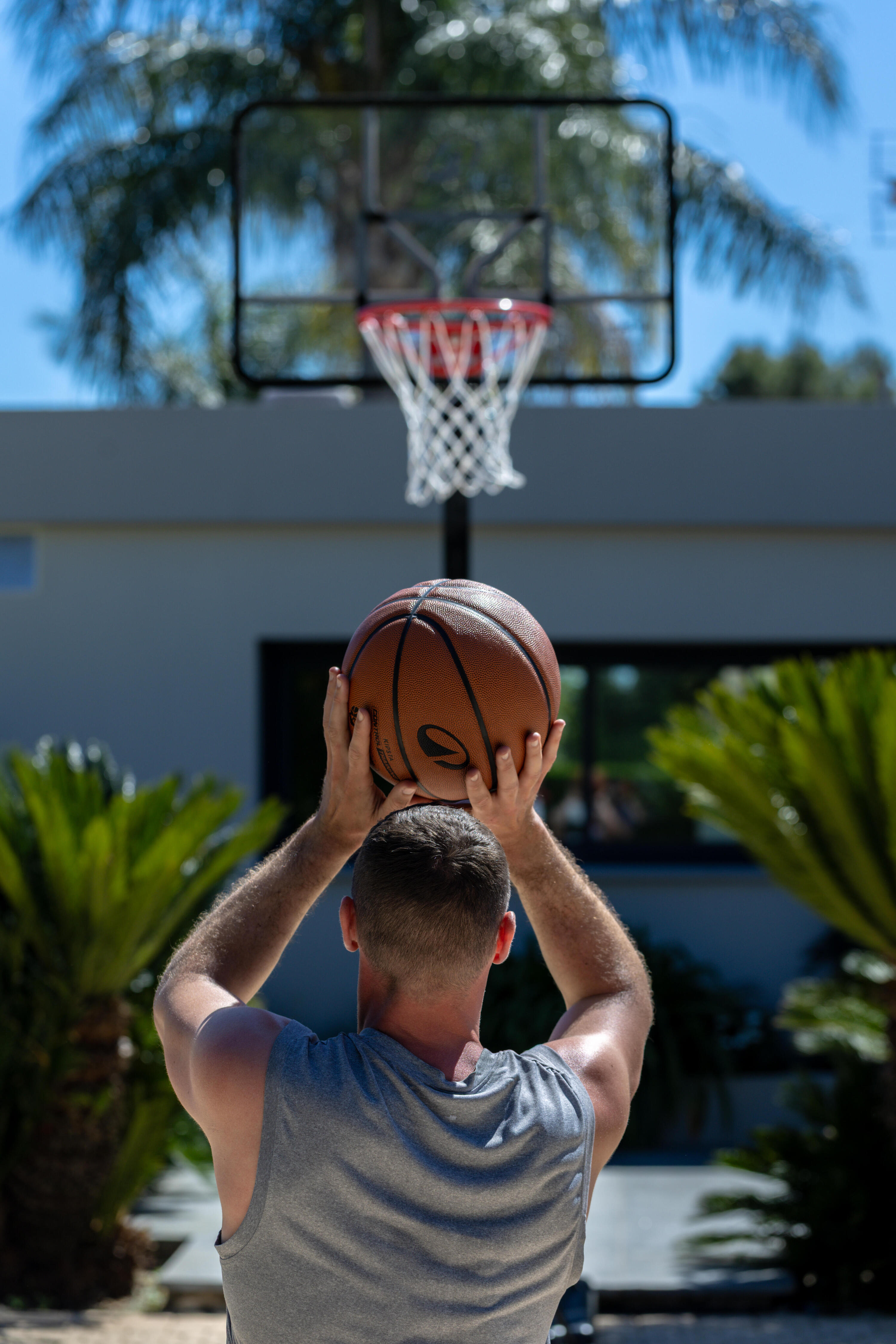 Panier basket sur pied déporté spécial dunk réglable 2,40 à 3,05 m, B700 15/21
