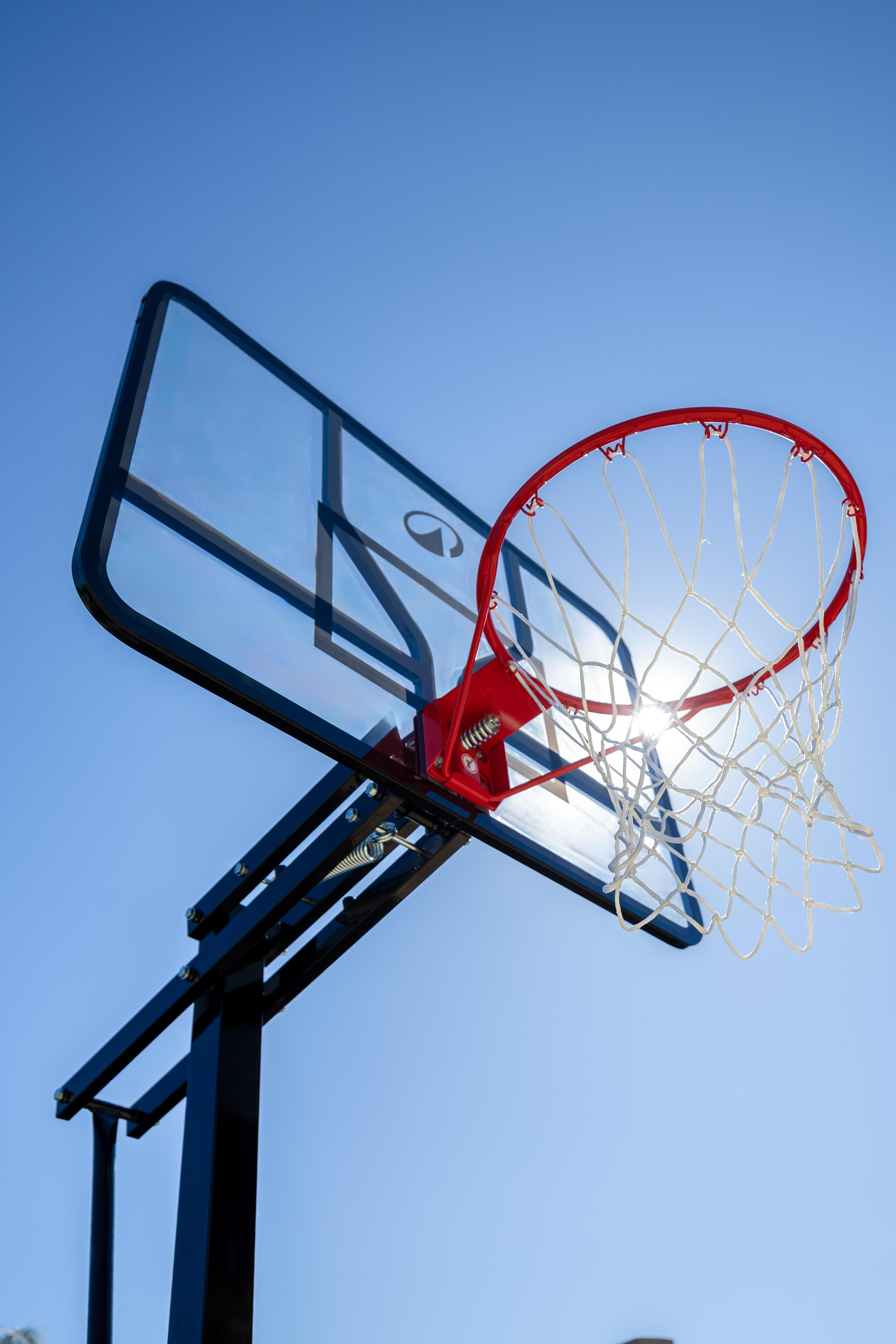 Panier basket sur pied déporté spécial dunk réglable 2,40 à 3,05 m, B700 2/21