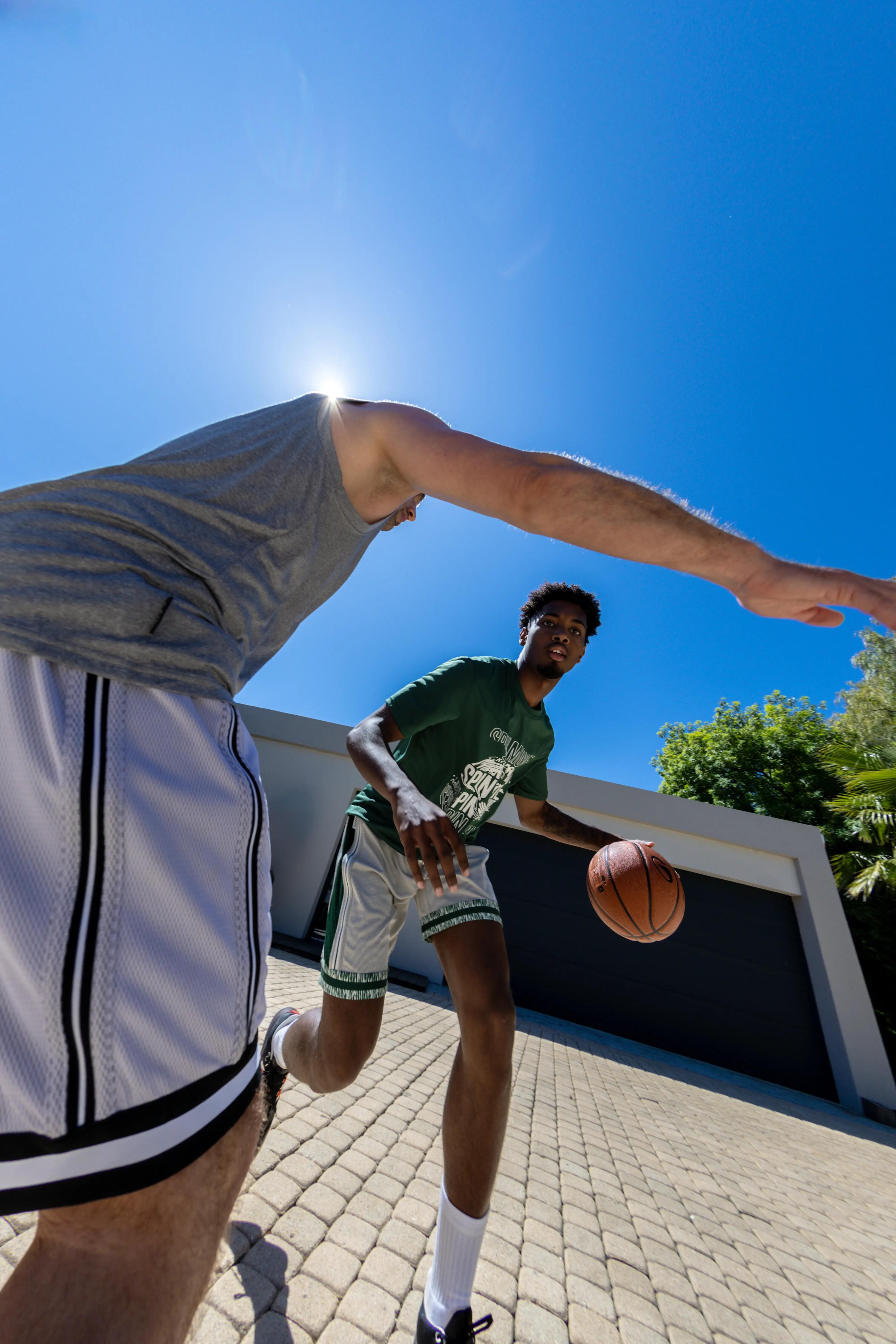 ARO BÁSQUETBOL AJUSTABLE DE 2,40 A 3,05 M B700 PRO 33/38