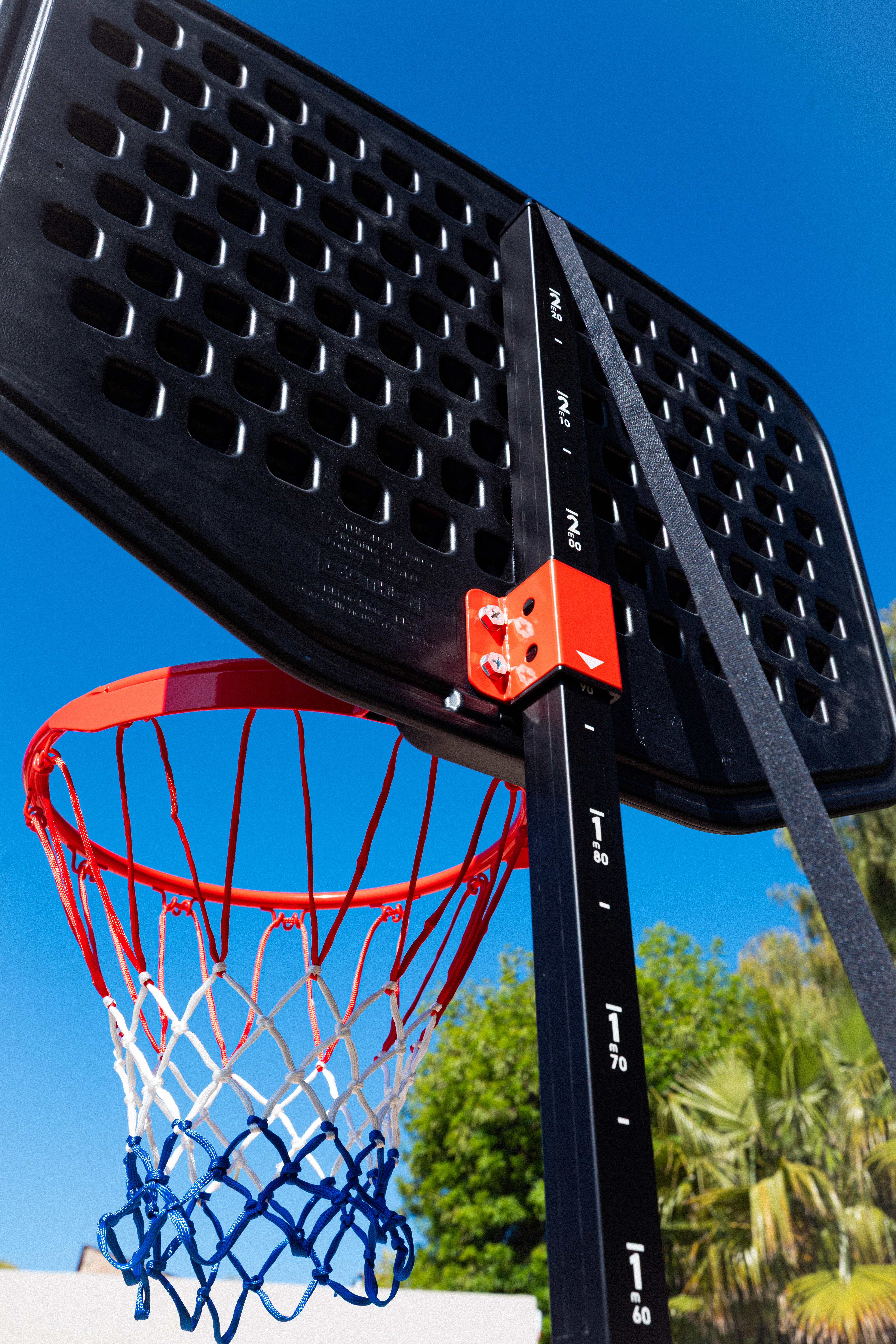 Panier de basketball sur pied ajustable 1,60 m à 2,20 m enfant, K900 V2 - KIPSTA