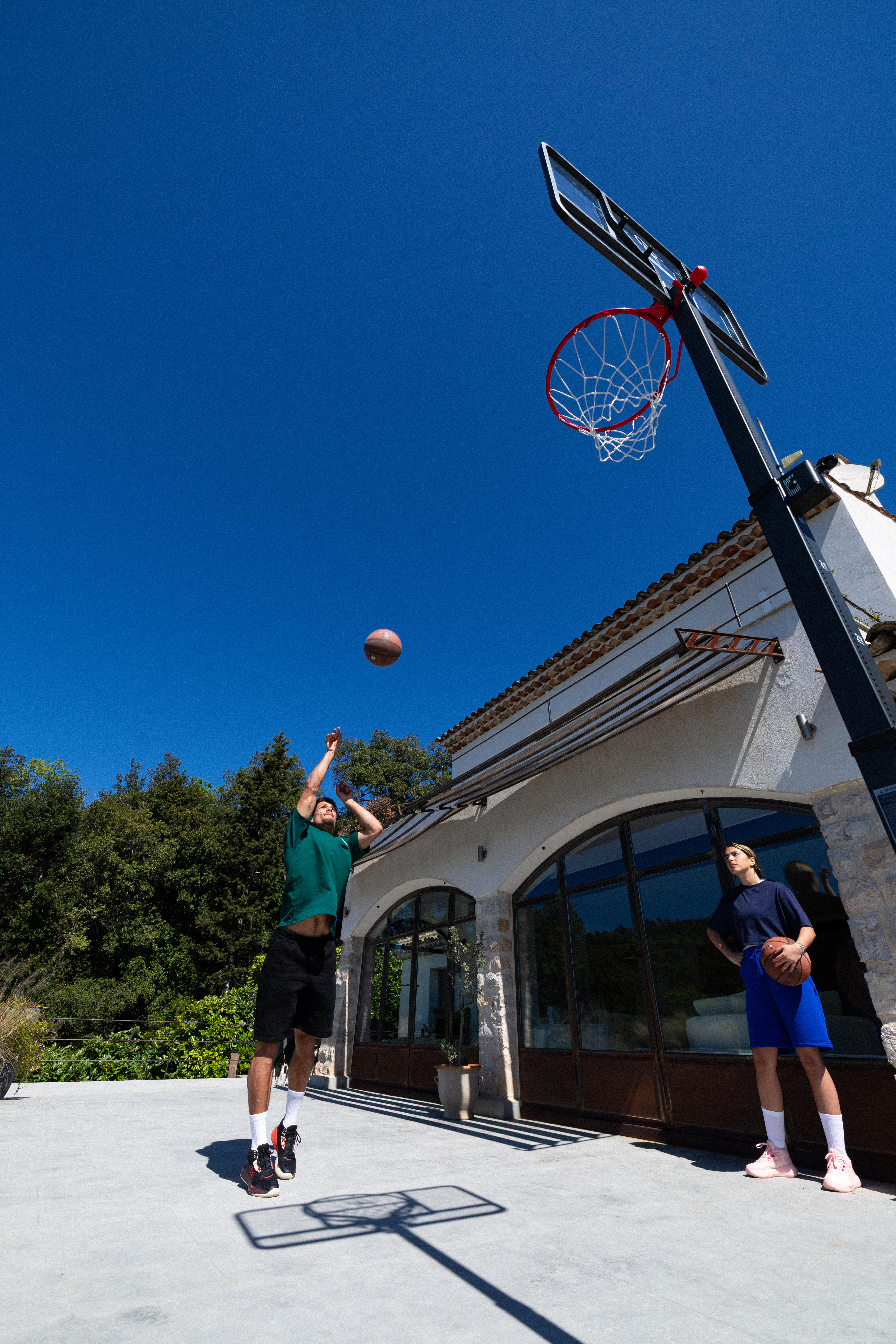 Basketball Hoop with Adjustable Fold Stand - B 500 Easy Box - TARMAK