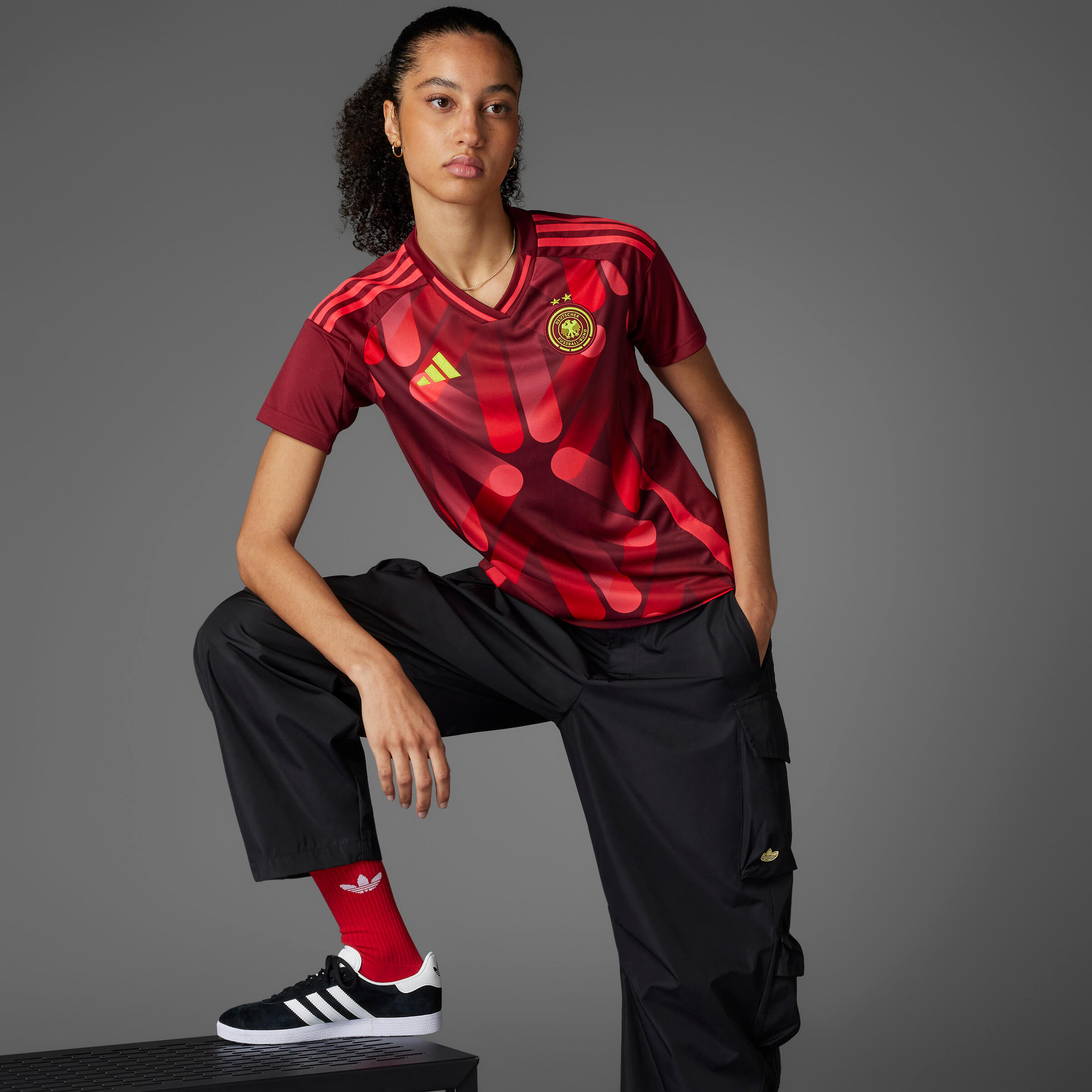 Damen Fußball Trikot Deutschland - ADIDAS DFB 25 Frauenteam Auswärtstrikot 6/8