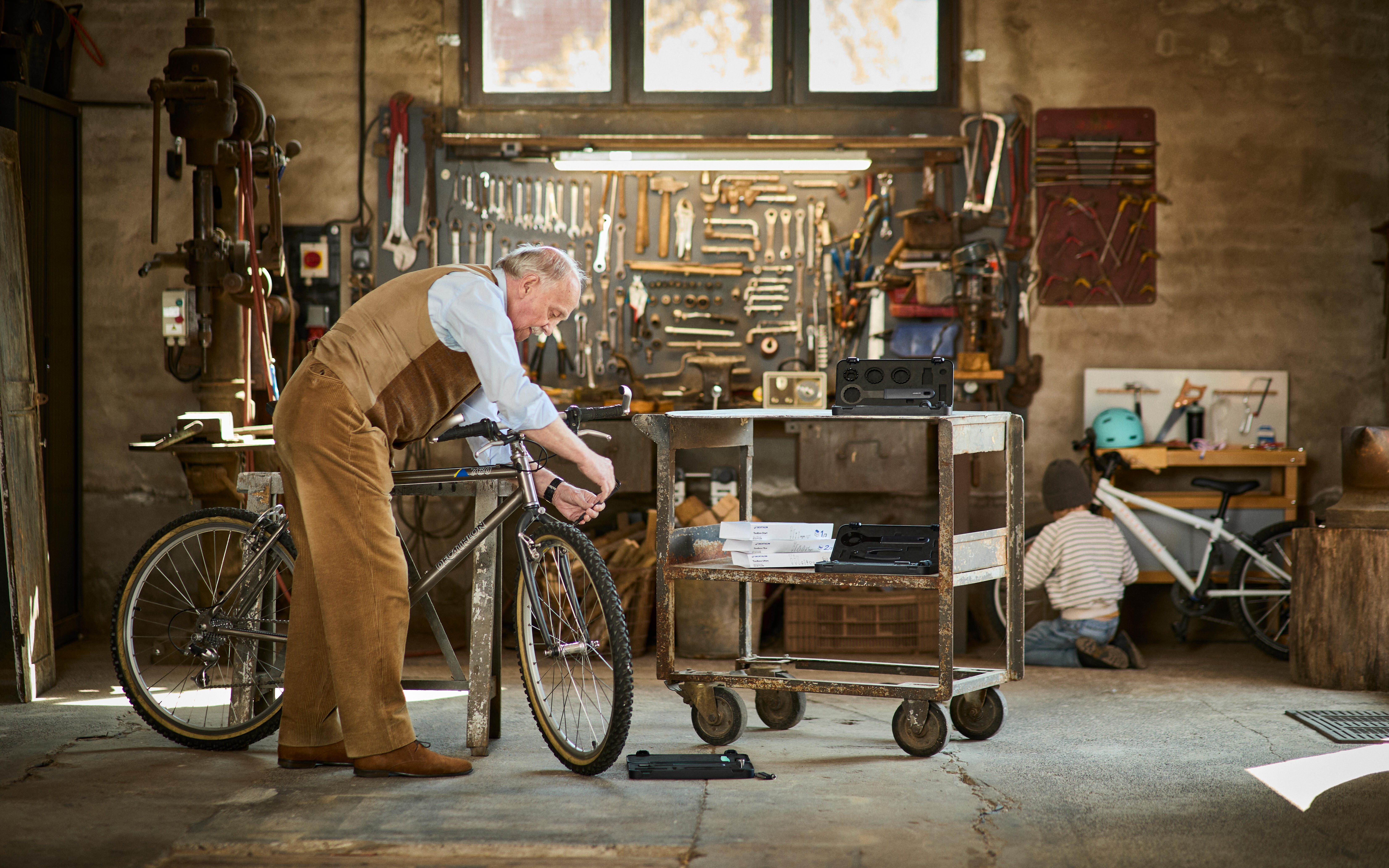 Bicycle Repair Kit, Plus - DECATHLON