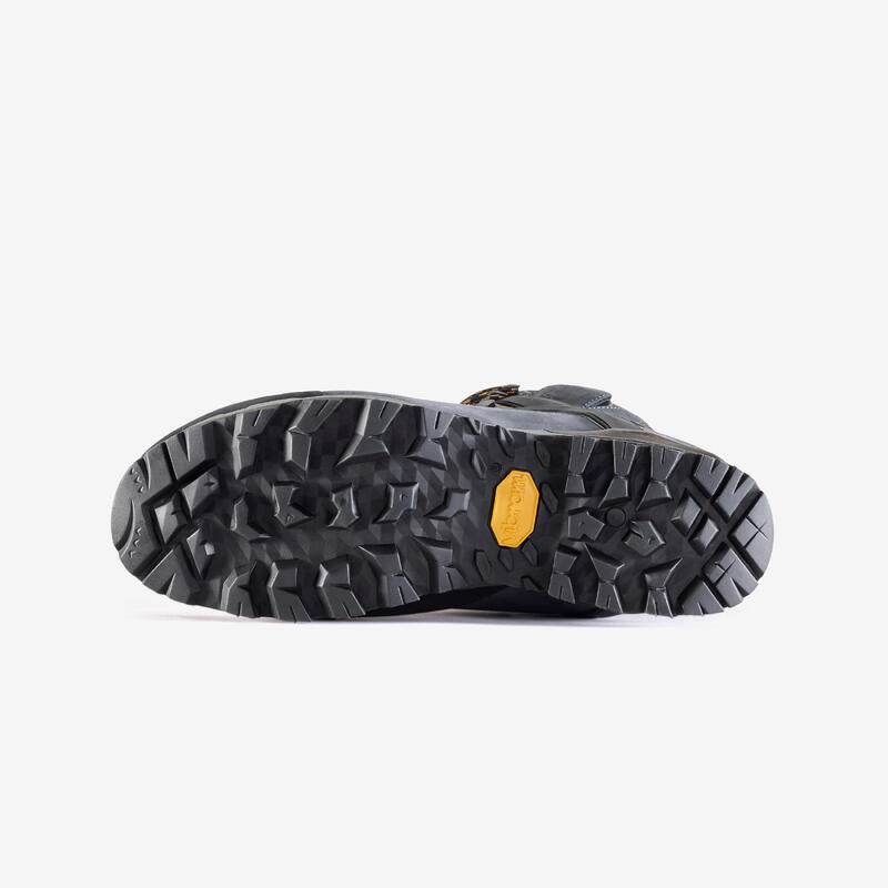 Bocanci Înalți din piele Impermeabili Trekking MT500 ULTRA VIBRAM Bărbați 