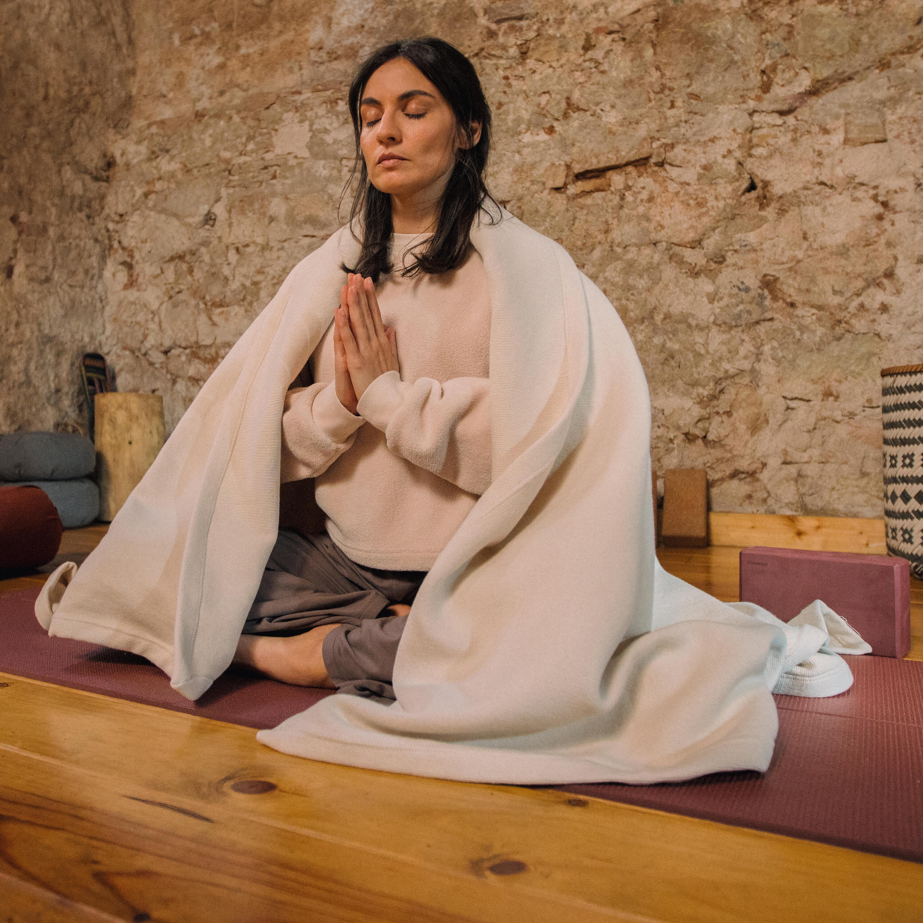 Manta de Yoga e Meditação em Algodão Macio e Confortável 2/7