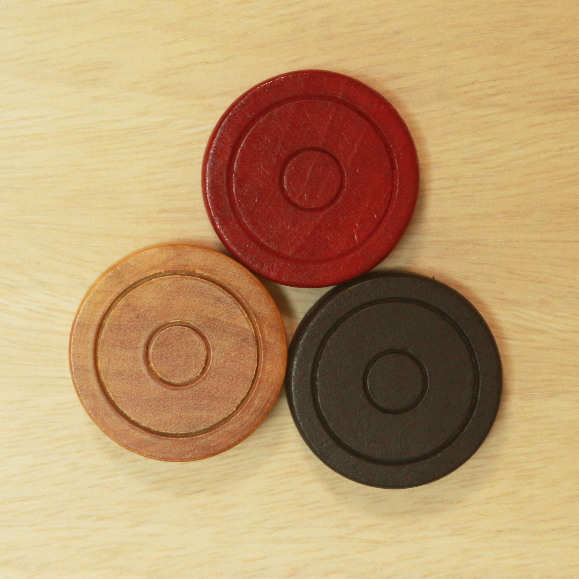 THIN, STABLE CARROM COIN SET 500