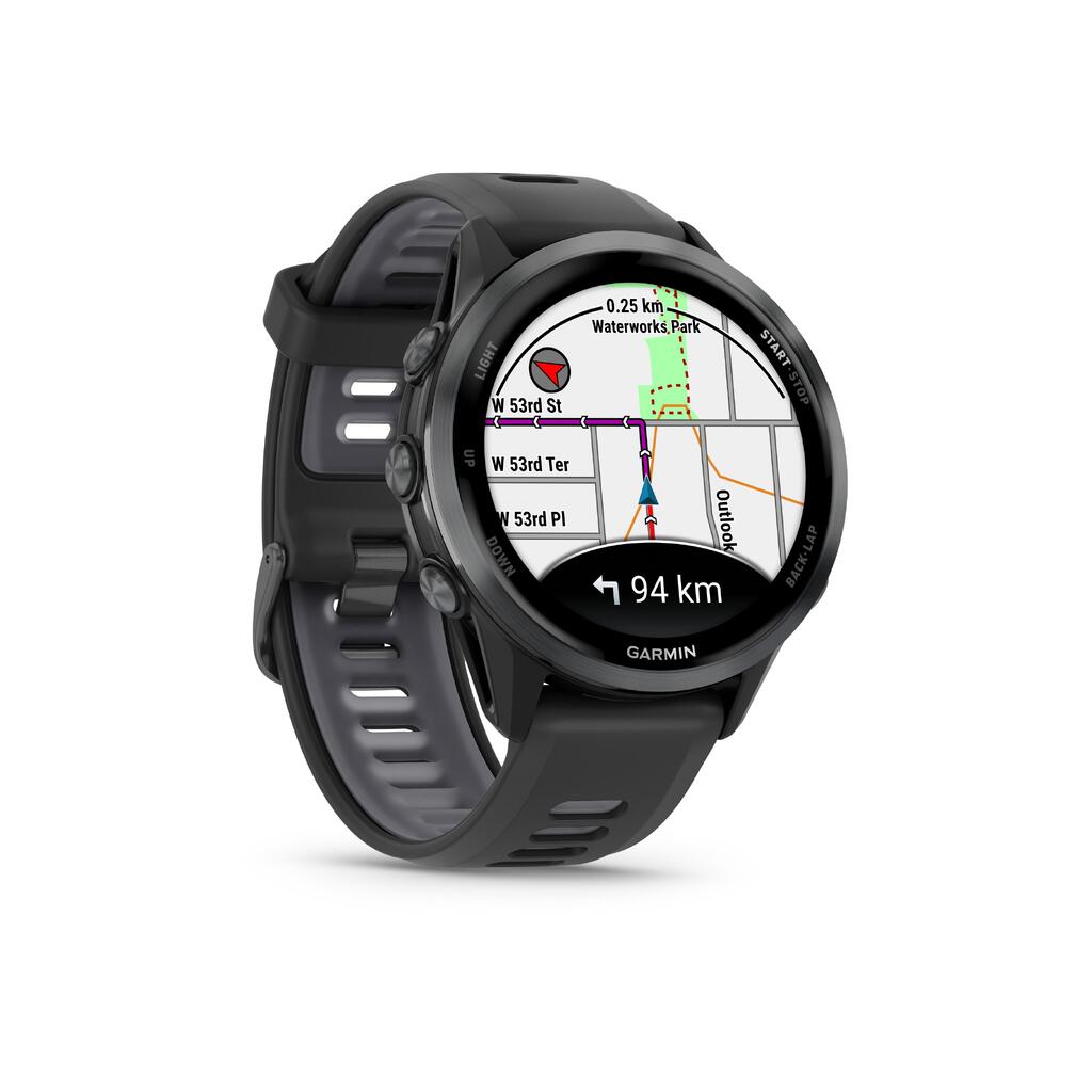 GPS povezana tekaška in triatlonska ura