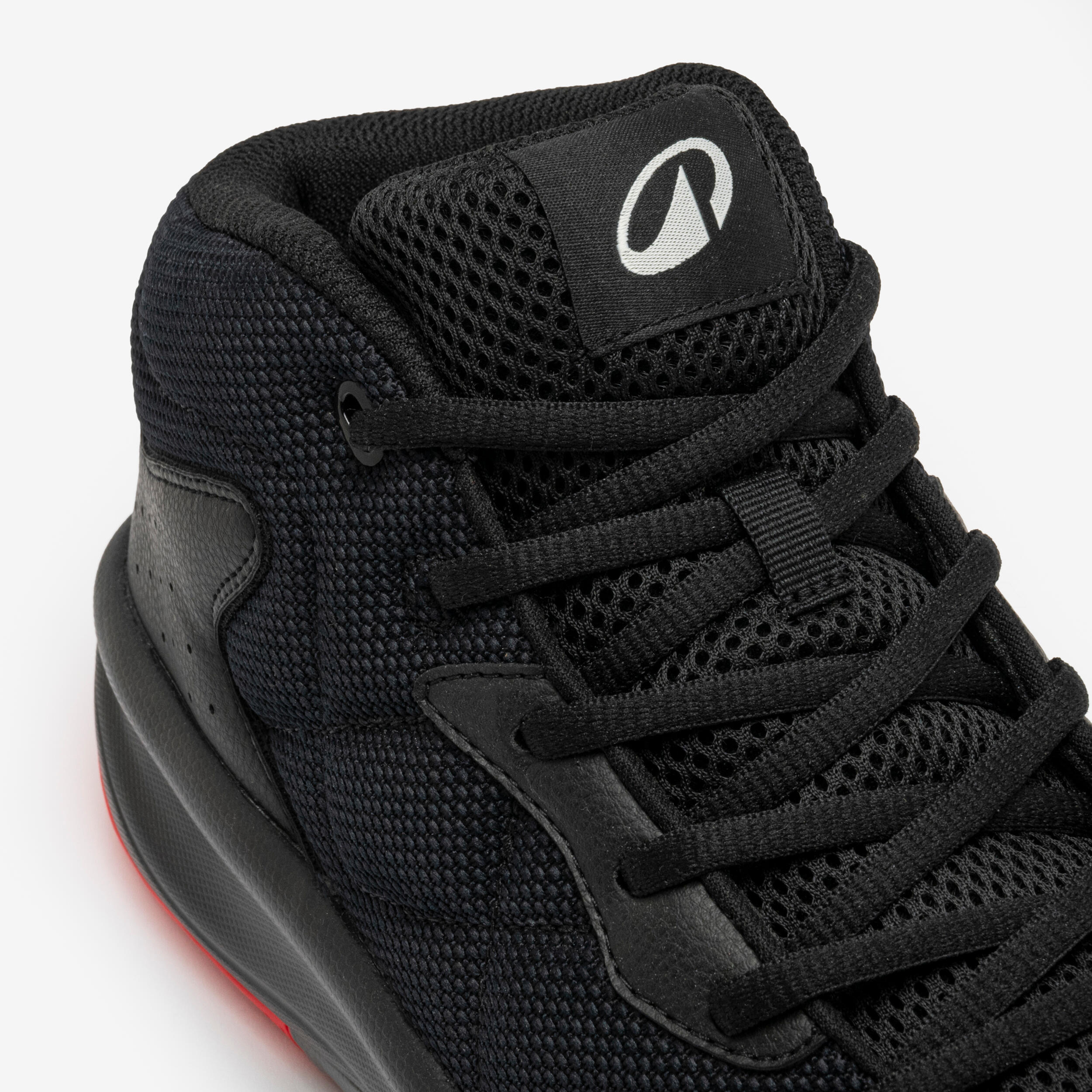 Chaussures de basketball, Tarmak Essential 100 7/11
