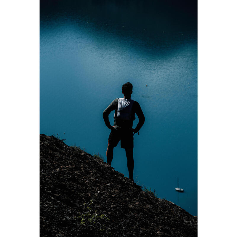 Mochila de Trail Running Unissexo KIPRUN 8 L Cinza