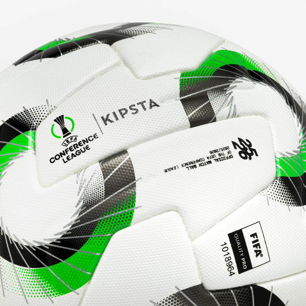 Uradna žoga za tekme UEFA Conference League 25/26 s škatlo