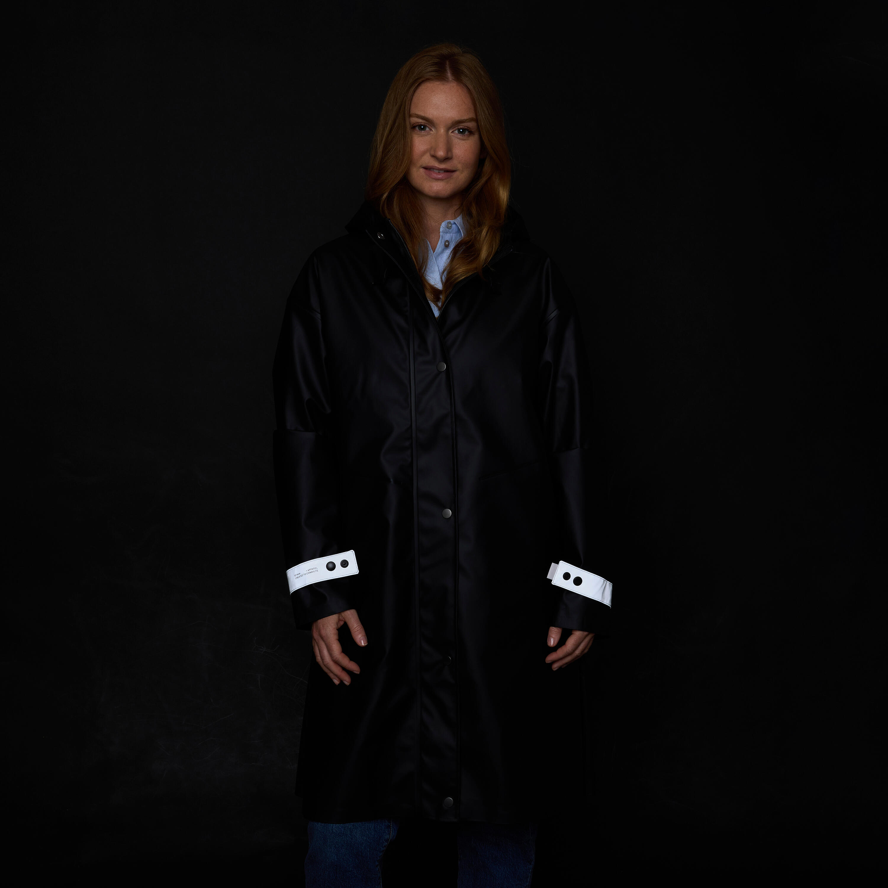 BTWIN Unisex nepremokavá cyklistická parka 540 čierna L · záber 5
