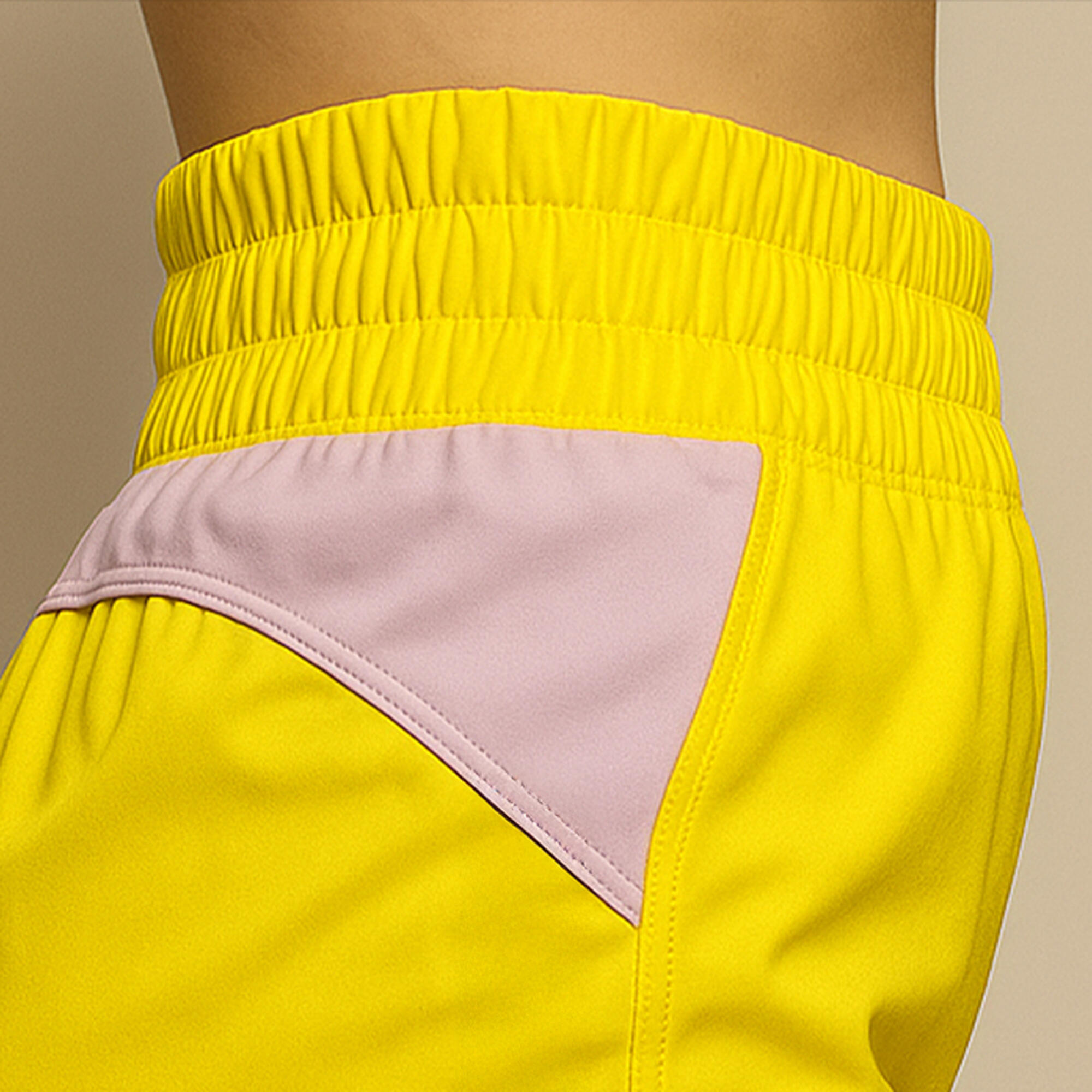 Pantalón corto mujer fitness Black Limba amarillo 4/5