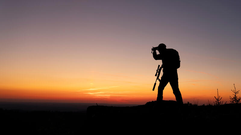 Cum să aleg binoclul pentru activități sportive în natură? 