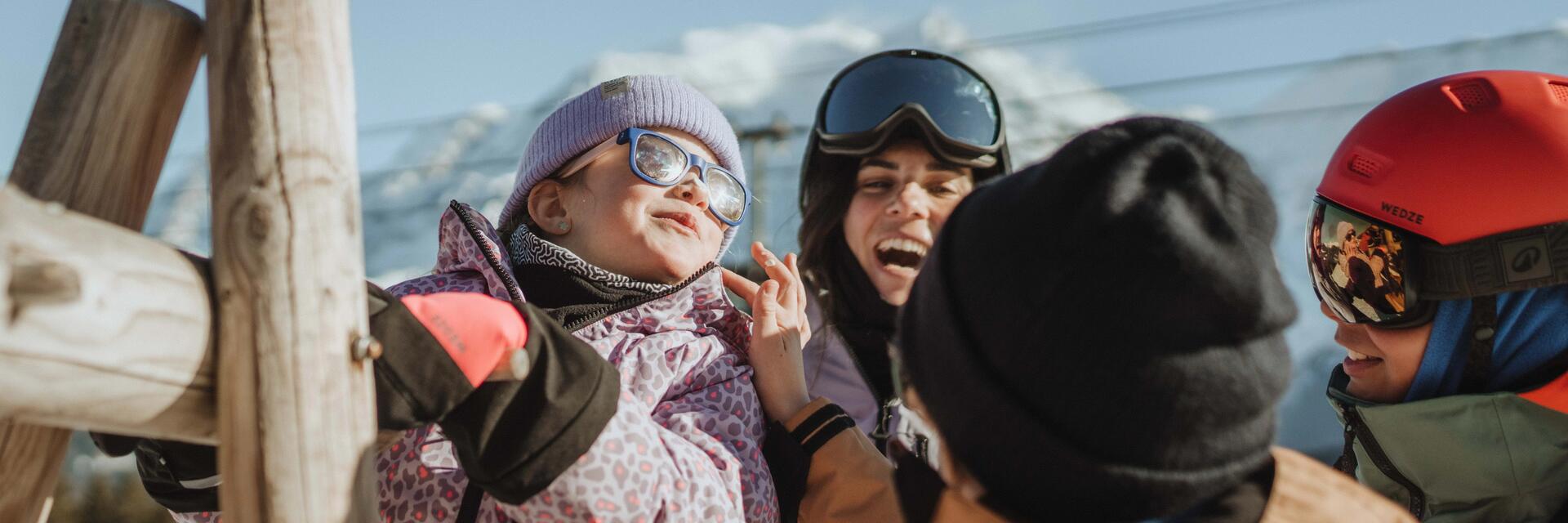 skiing children.