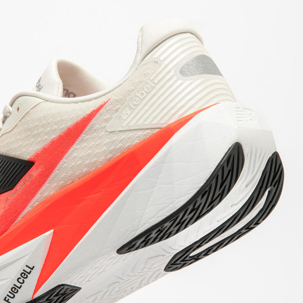 New Balance Fuelcell V5 Ανδρικά Παπούτσια για Τρέξιμο - Λευκά
