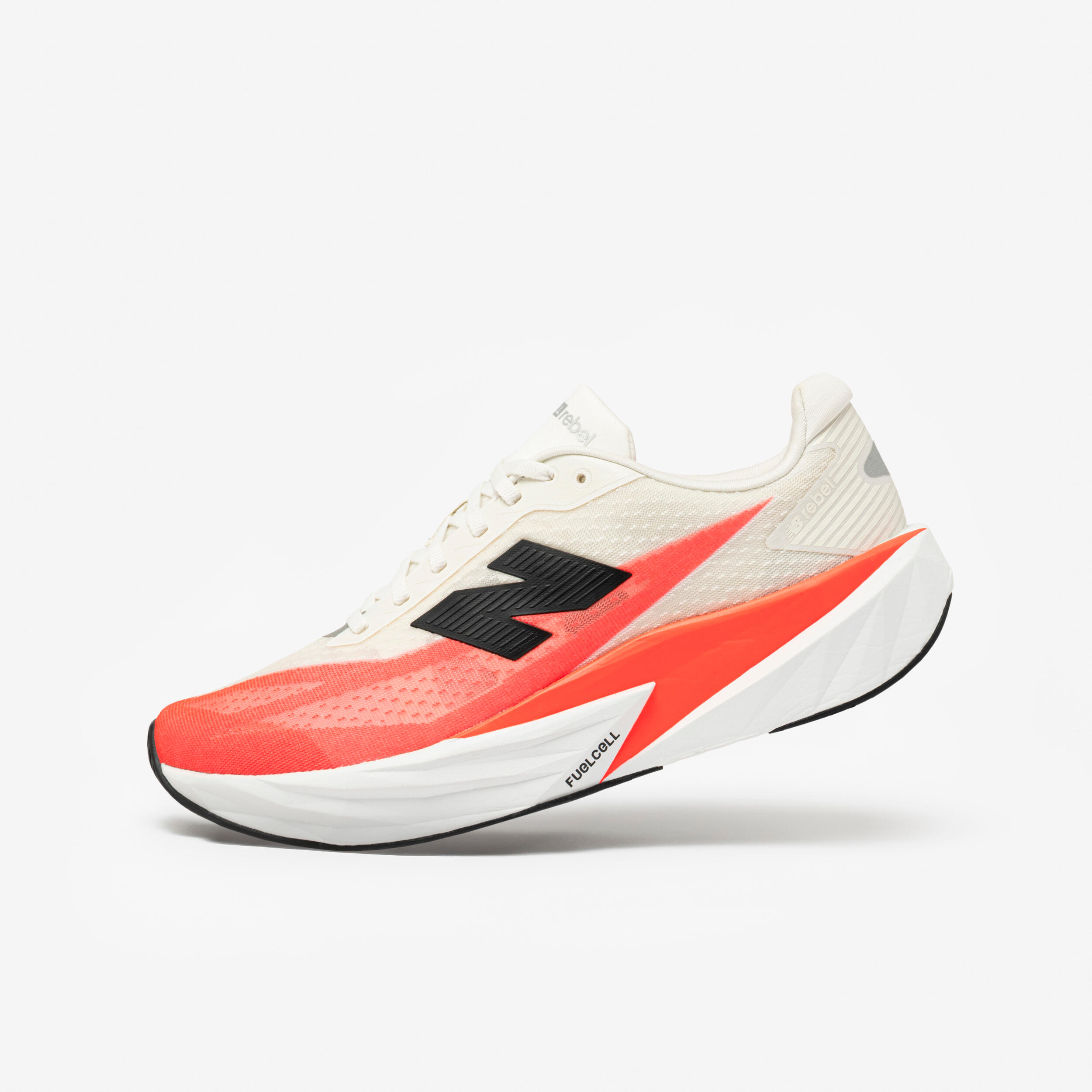 DECATHLON Sabatilles de running home New Balance Fuelcell Rebel V5 blanc 