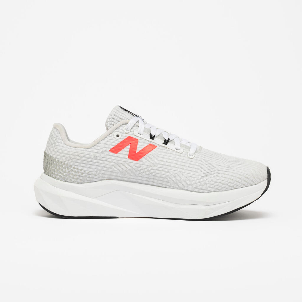 Ženski tekaški copati, New Balance Fuelcell Propel V5 - beli