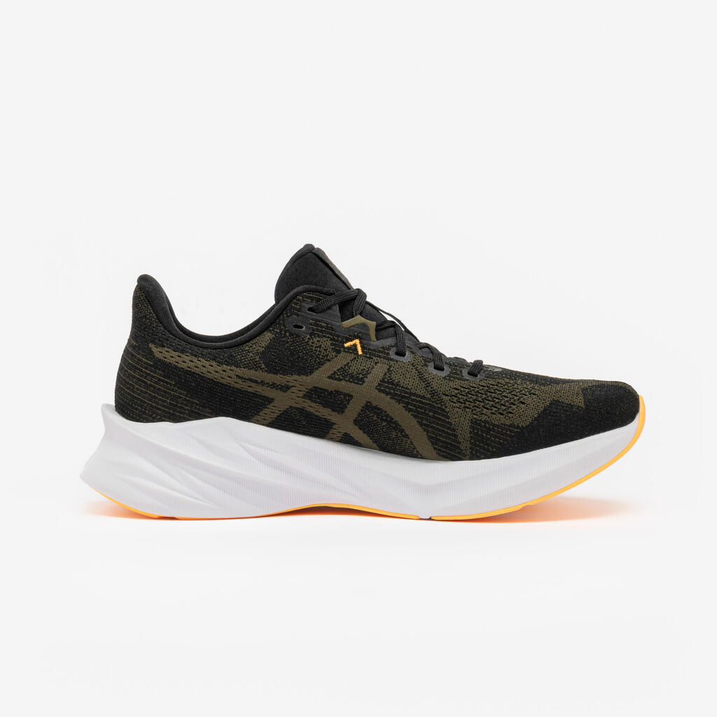 Moški tekaški čevlji - Asics dynablast 5 - črni in beli