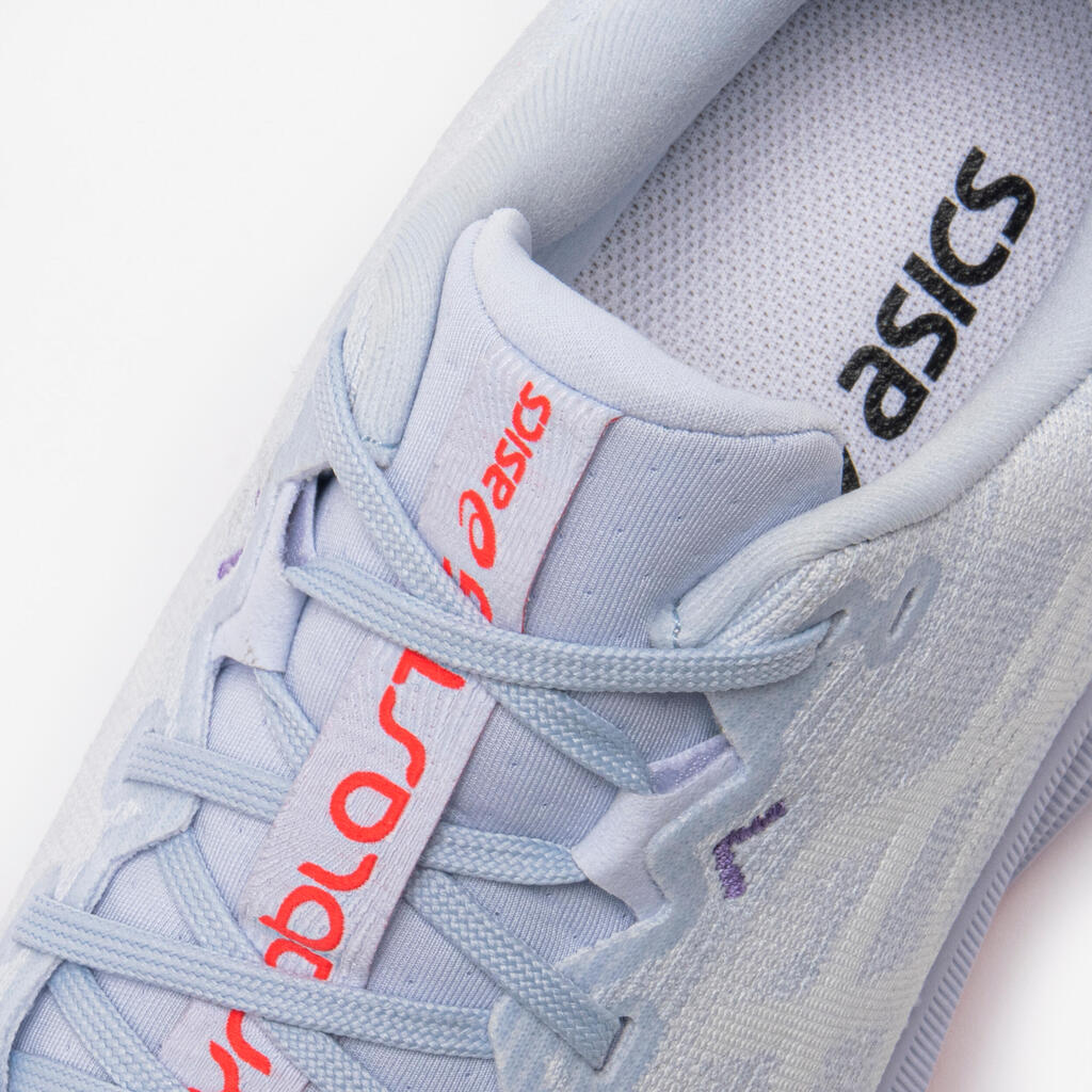 Ženski tekaški čevlji Asics Dynablast - sivka/beli
