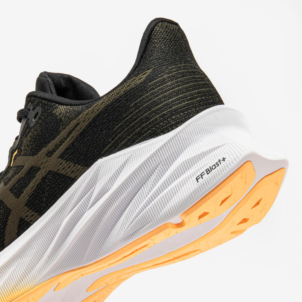 Moški tekaški čevlji - Asics dynablast 5 - črni in beli