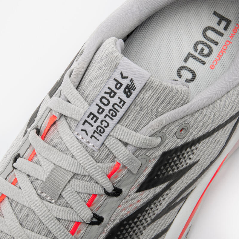 Chaussure de running homme, New balance  Fuelcell Propel v5 grises