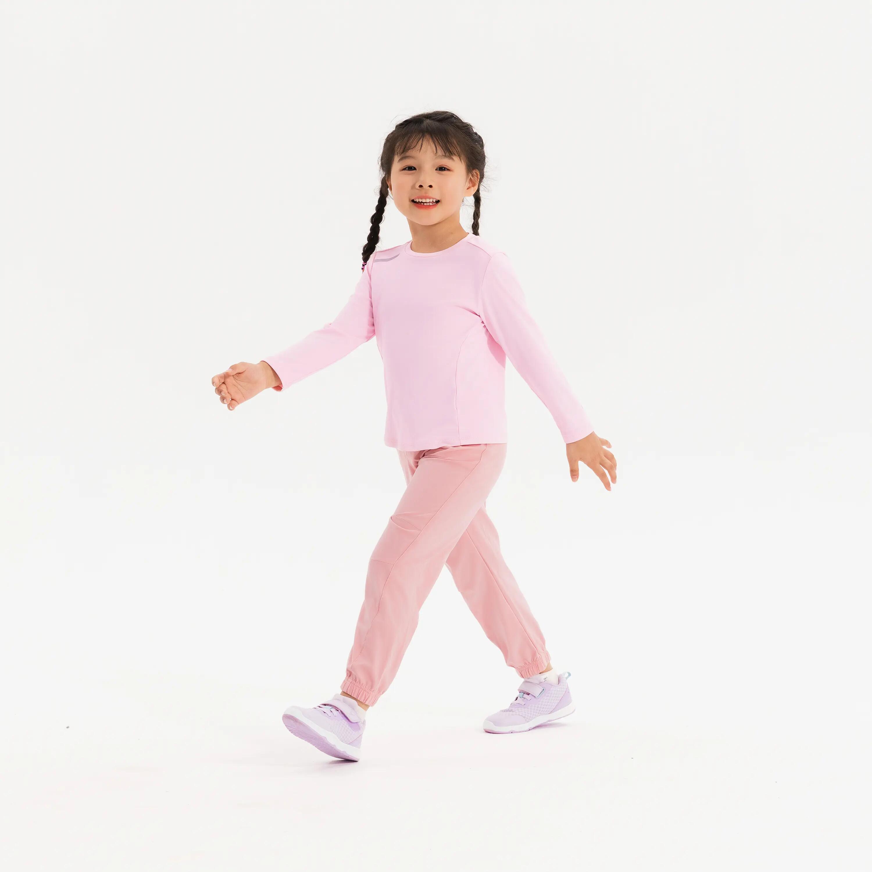 Kid's breathable lightweight multisports joggers 500 - Sweet Pink -  3