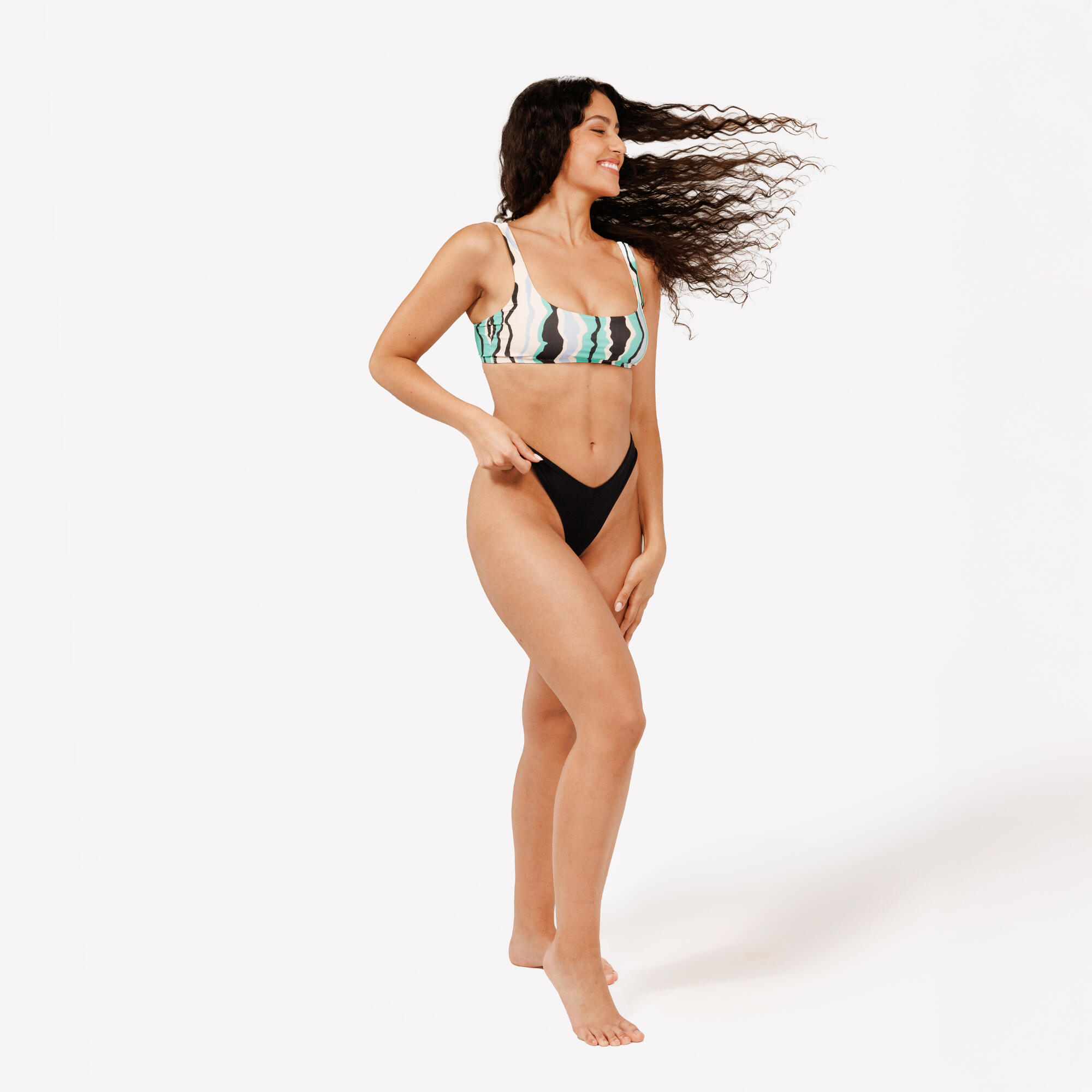 Cueca Brasileira em V / Asa delta Mulher - Preto  - EDIÇÃO LIMITADA 7/8