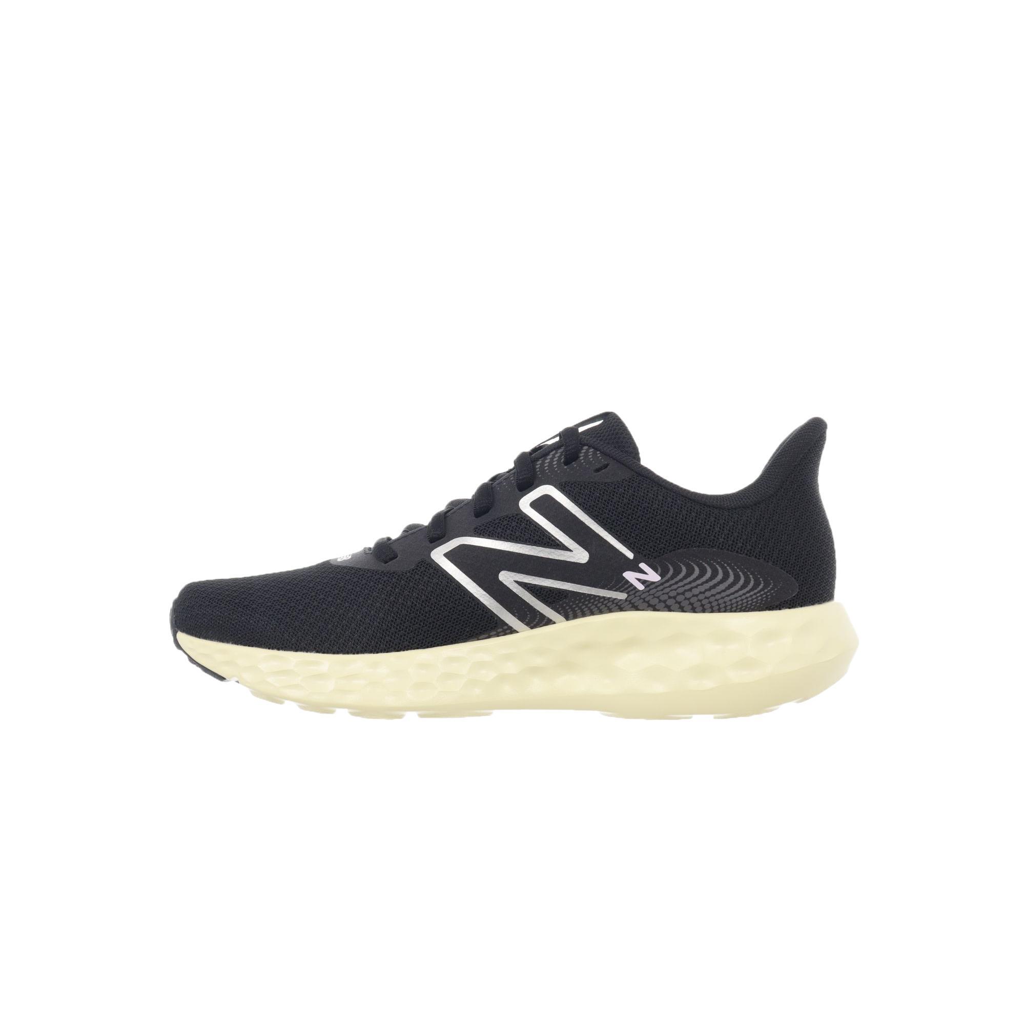 Buty do biegania damskie New Balance 411 RP3 3/5