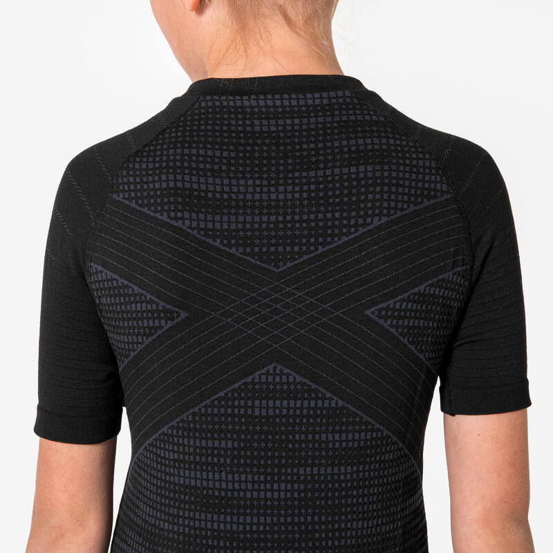 KINDERTHERMOSHIRT MET KORTE MOUWEN KEEPDRY 500 ZWART