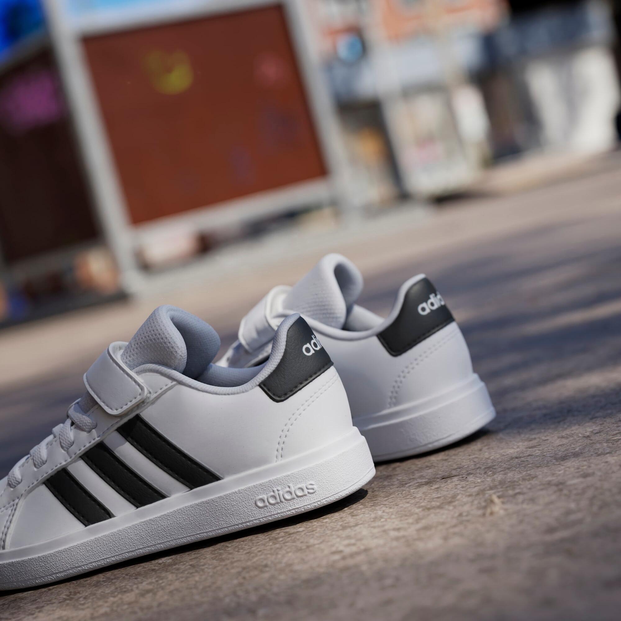 Scarpe da ginnastica ADIDAS bambino GRAND COURT bianco-nero 12/14