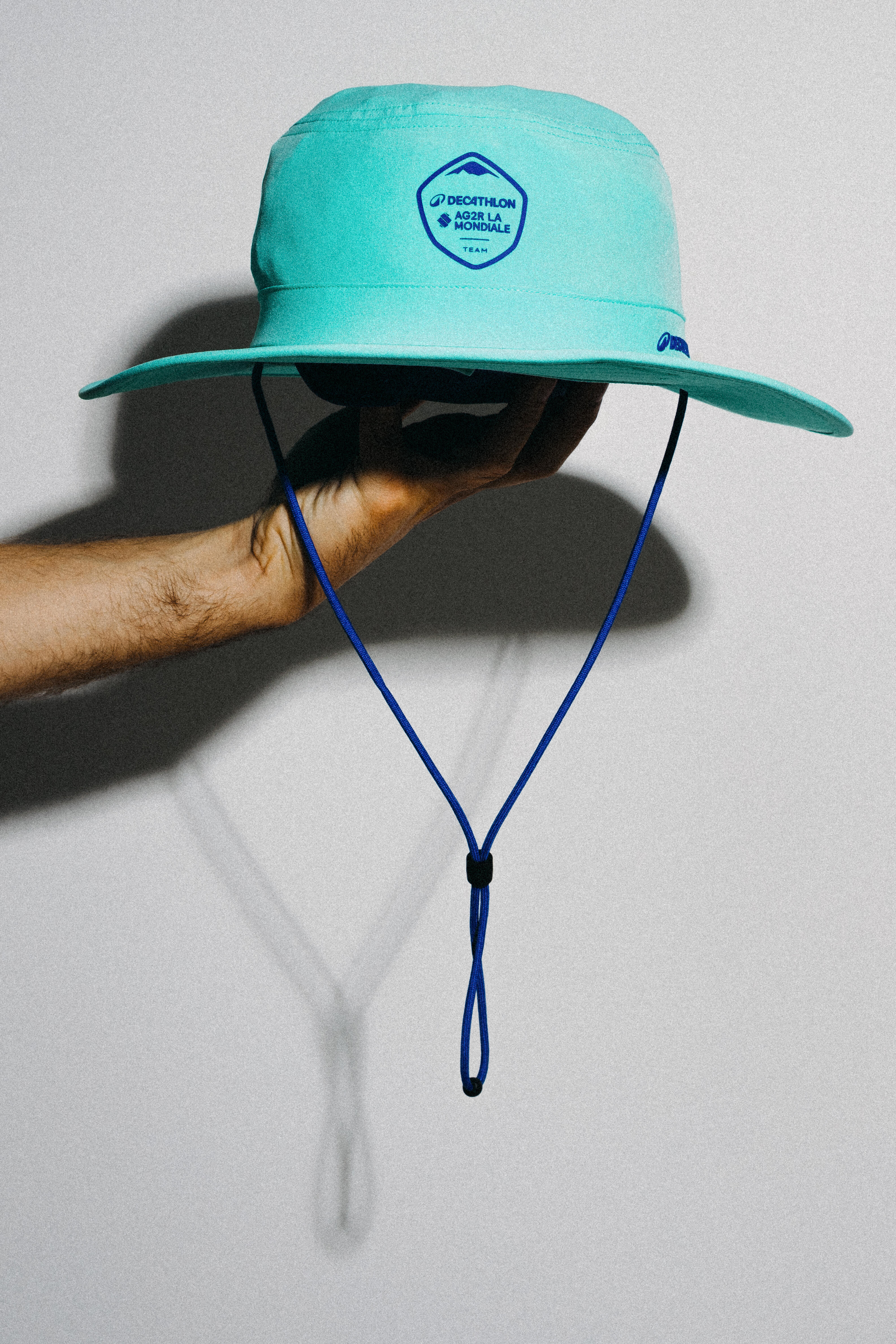 BOB DECATHLON AG2R LA MONDIALE