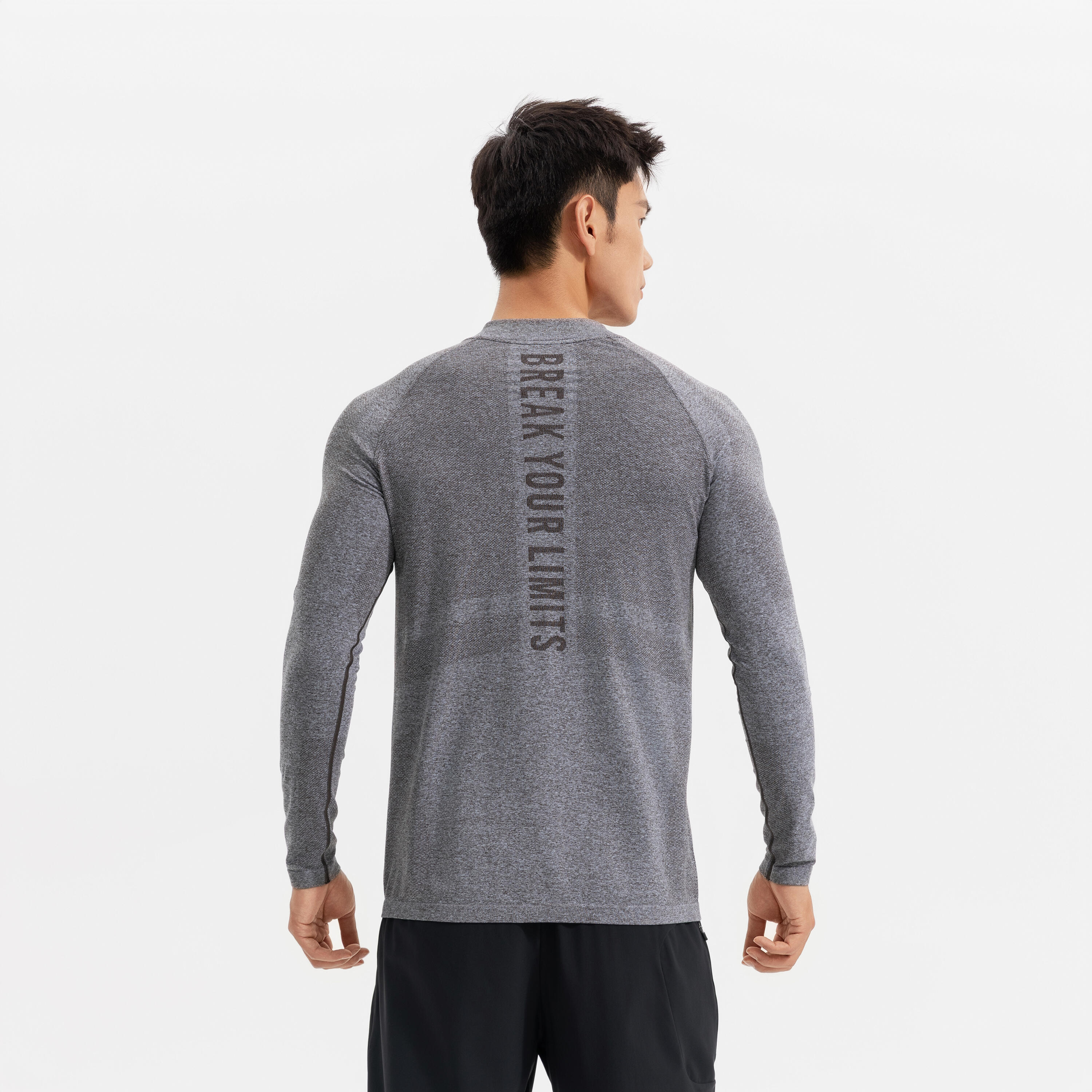 MEN TRAINING 1/4 ZIP SEAMLESS LONG-SLEEVE T-SHIRT-wenge brown