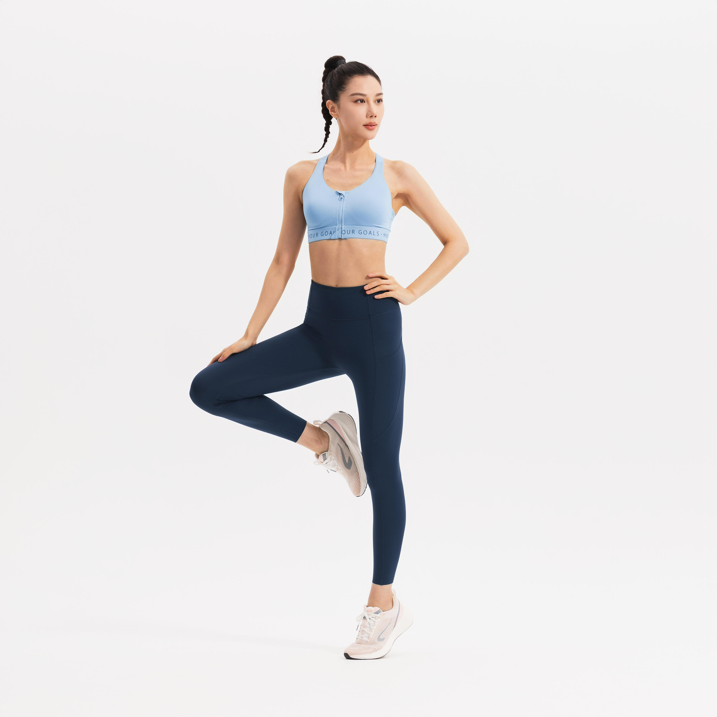 Soutien-gorge de sport zippé avec bonnets et maintien élevé femme 7/9
