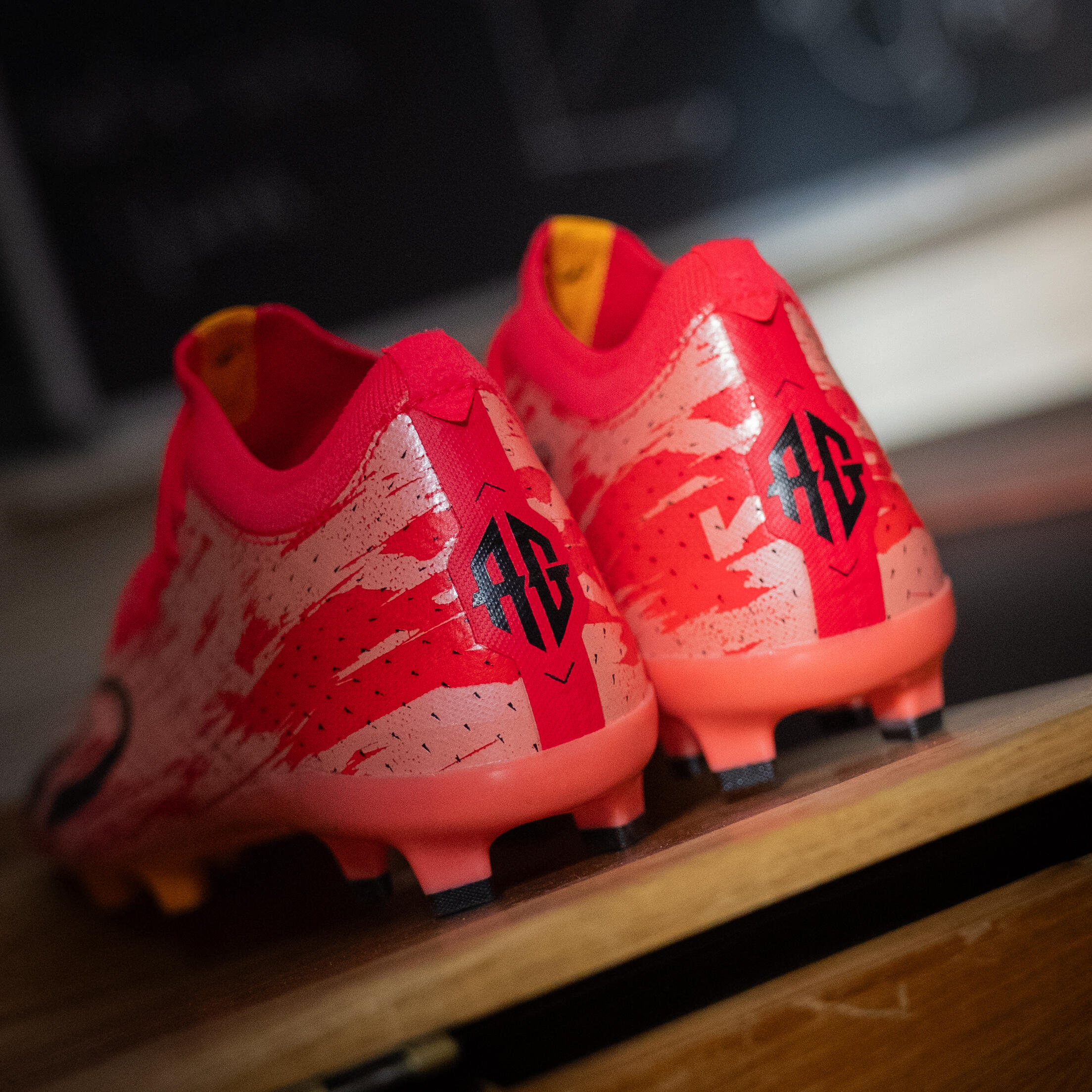 Tenis de futbol rojos para adulto CLR 7 Elite FG Storm edición Antoine Griezmann 26/43