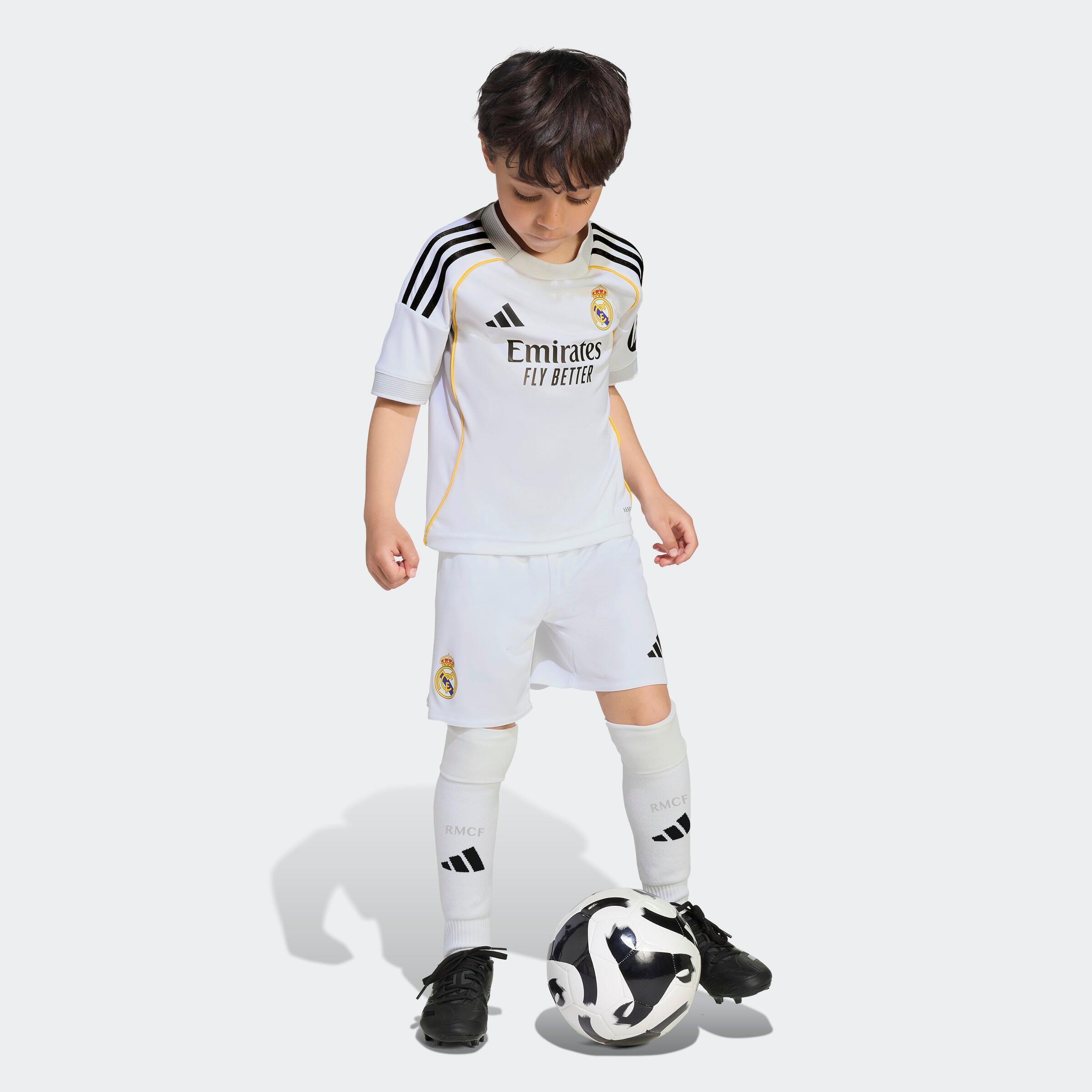 Minikit 1r equip Reial Madrid 25/26 Nen 5/6