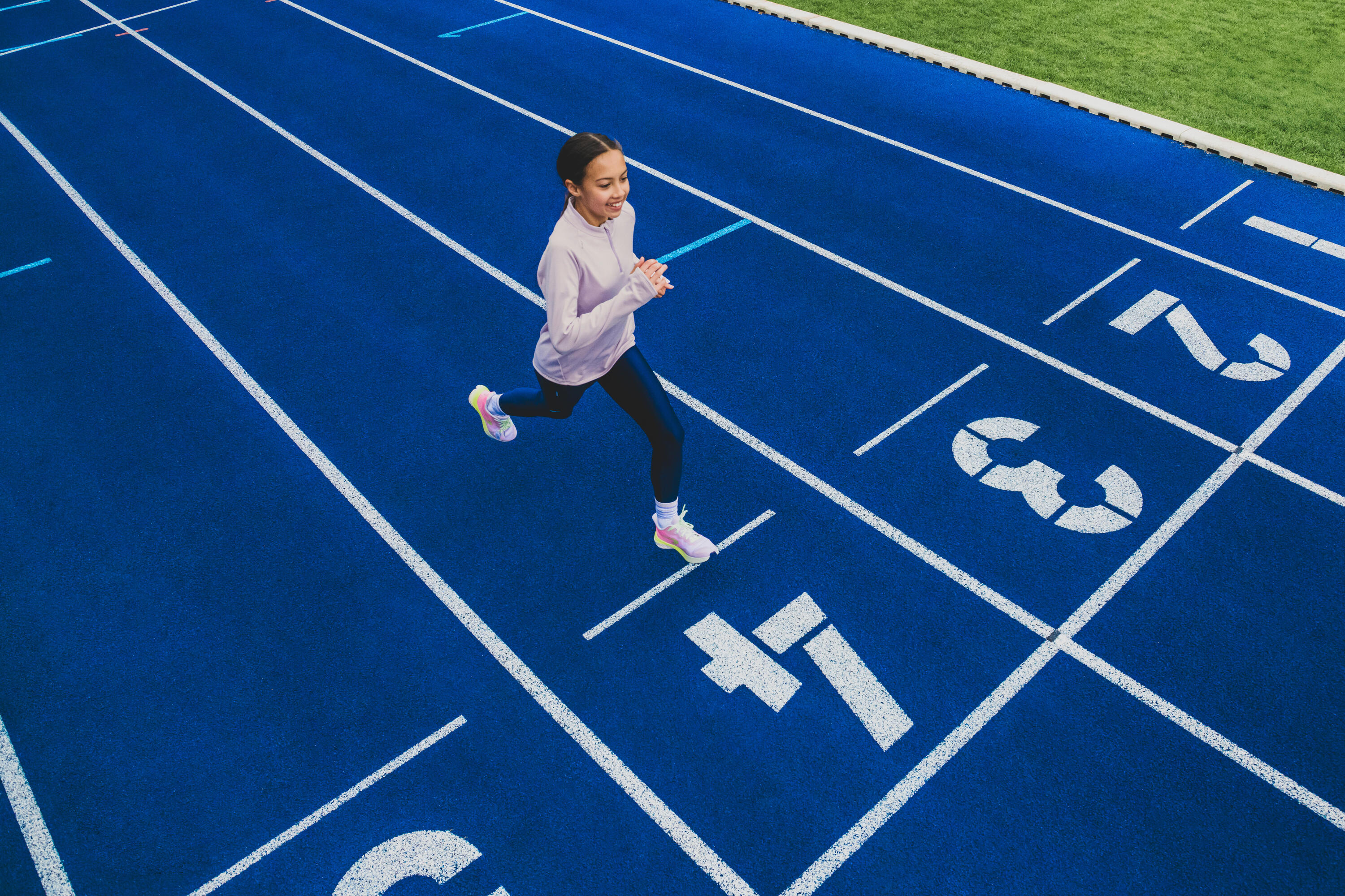 Koszulka do biegania z długim rękawem dziecięca Kiprun Warm 100 ocieplana 8/12