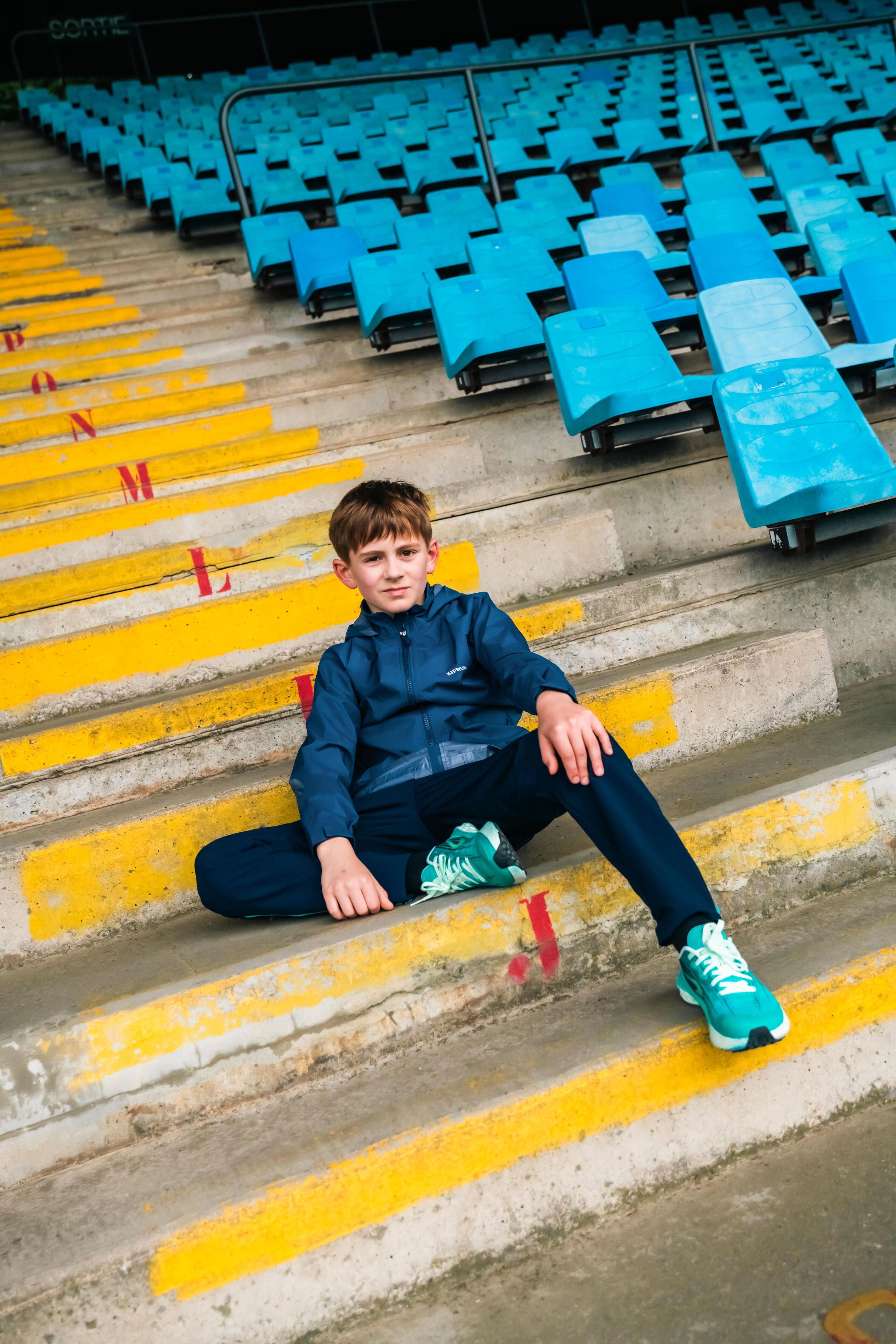 Regenjack voor hardlopen kinderen Rain 900 diepblauw 12/13