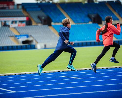 athletics choosing children's athletics outfit