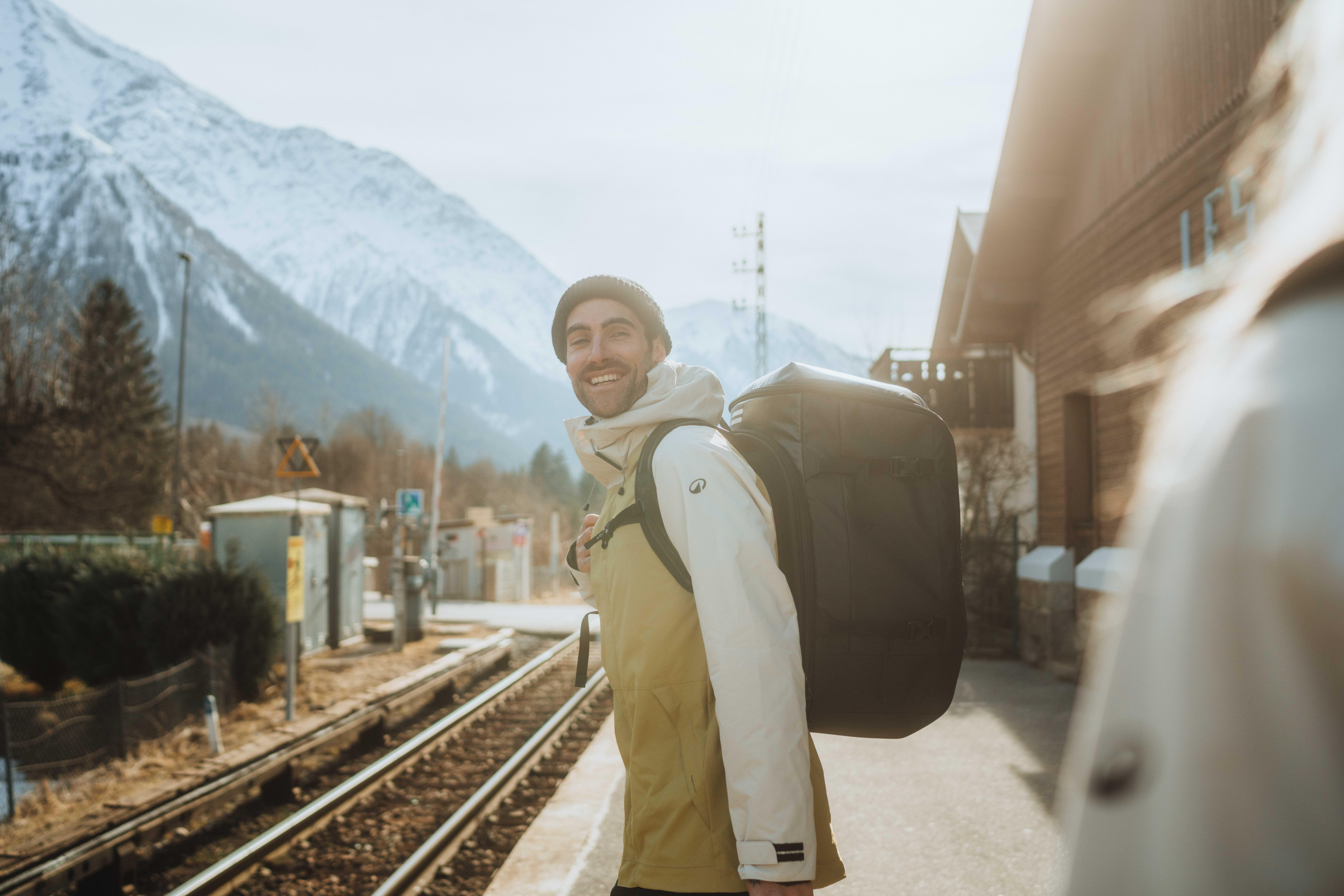 Carry Bag for Ski Boots and Helmet, Gear Back 900 - WEDZE