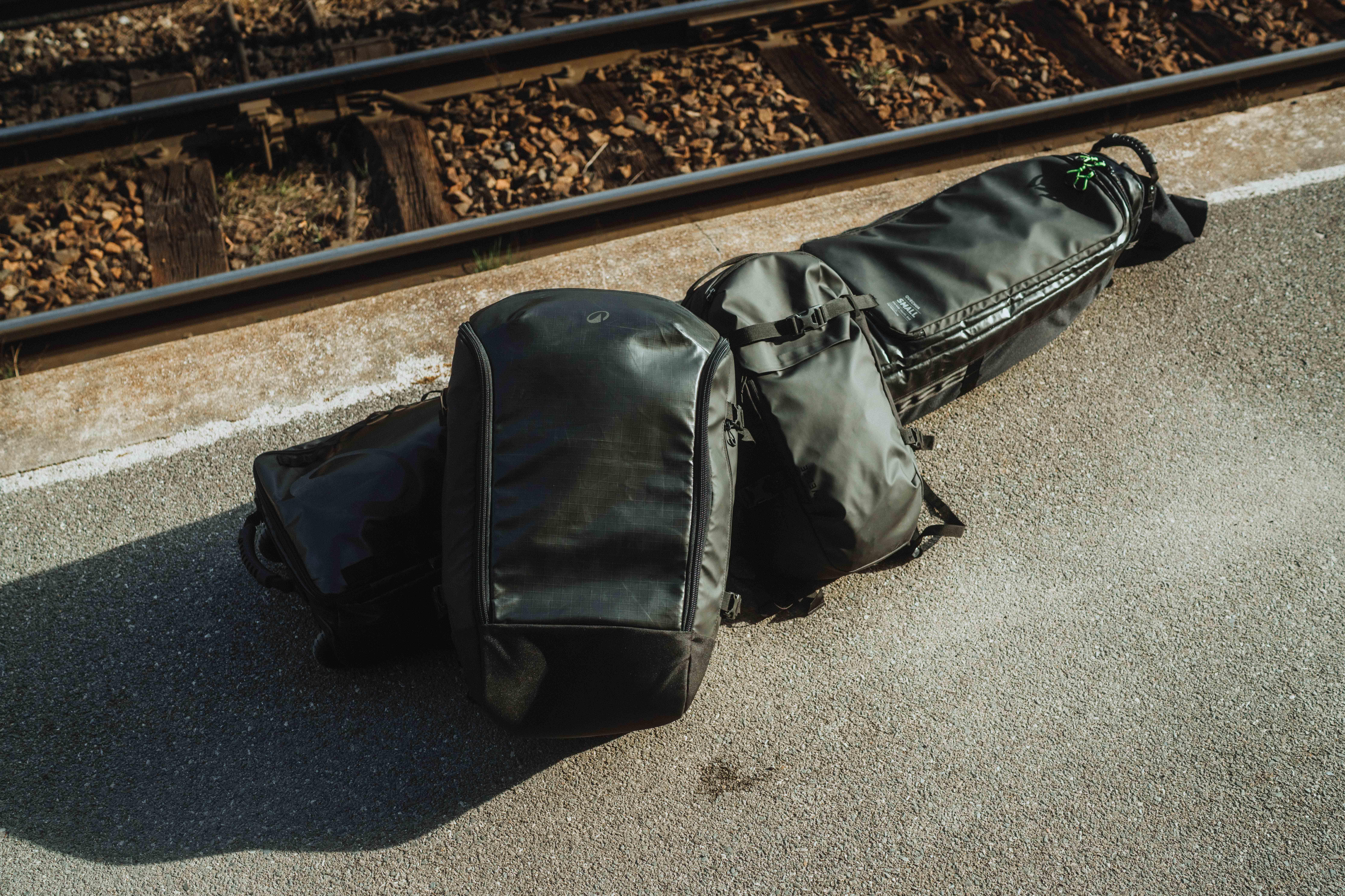 Carry bag with wheels for 4 pairs of skis or snowboards, 900 - WEDZE