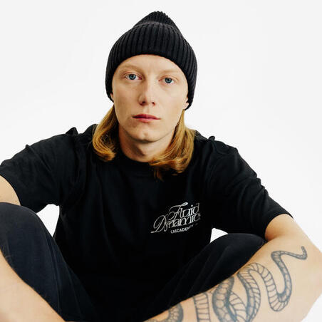 Шапка чорна