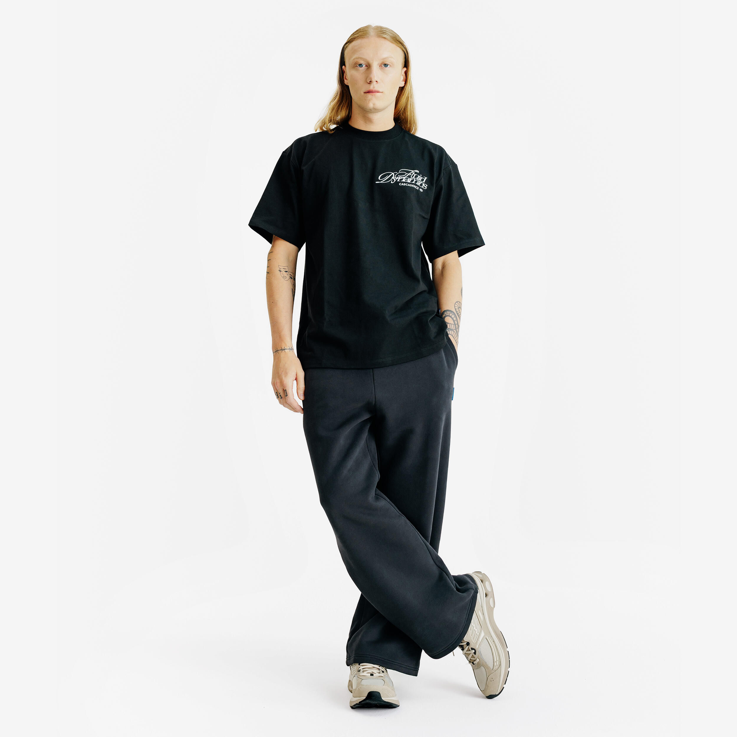 T-shirt adulto ELEMENTALS nera 2/5