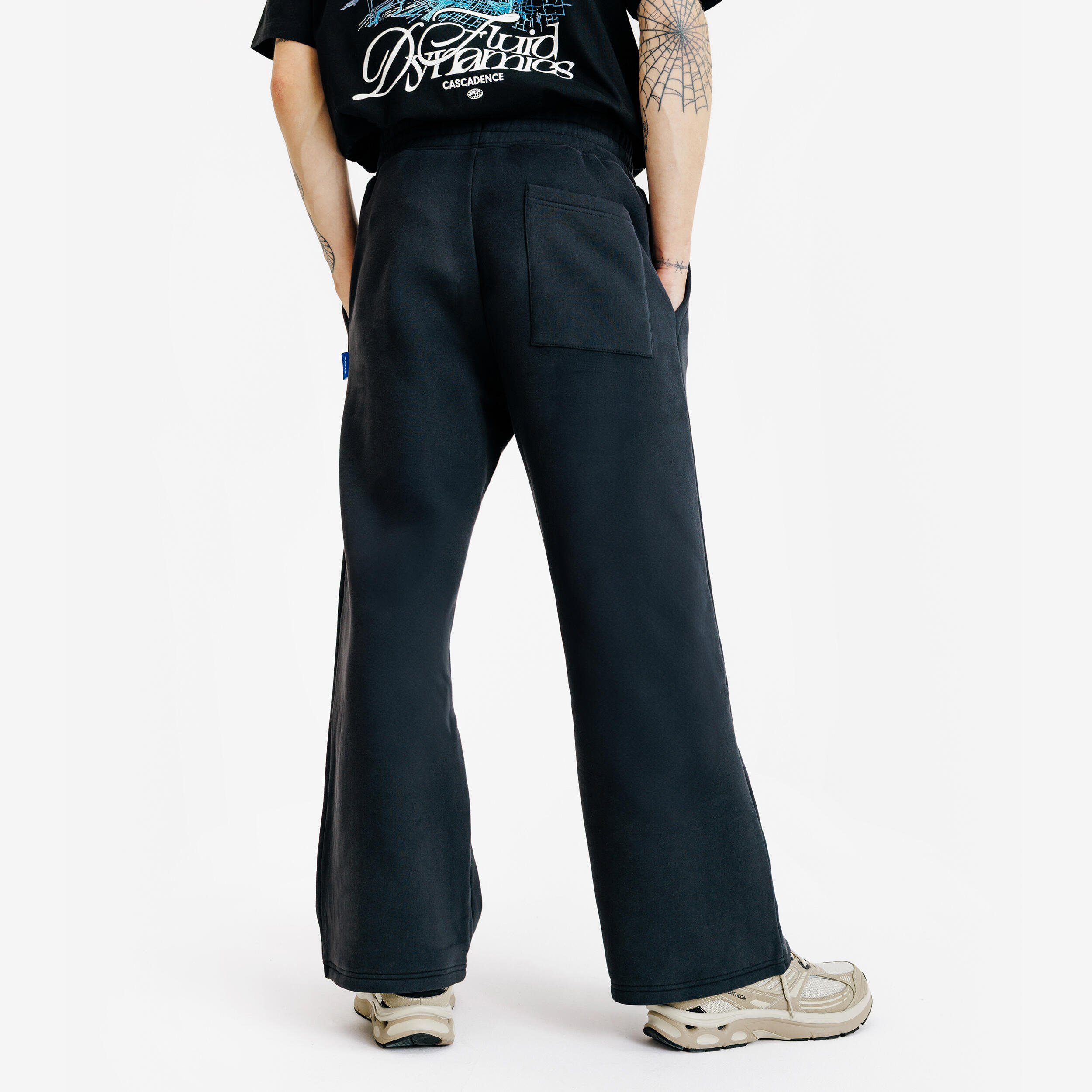 Pantaloni tuta uomo ELEMENTALS regular fit felpati con tasche neri 4/6