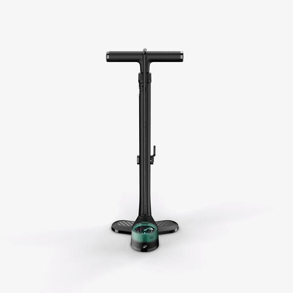 Bike floor pump with a pressure gauge