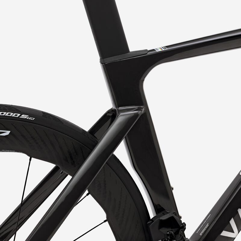 Silniční kolo RCR-F2 Pro Signature SRAM Red AXS E1 2×12 se snímačem výkonu 12V