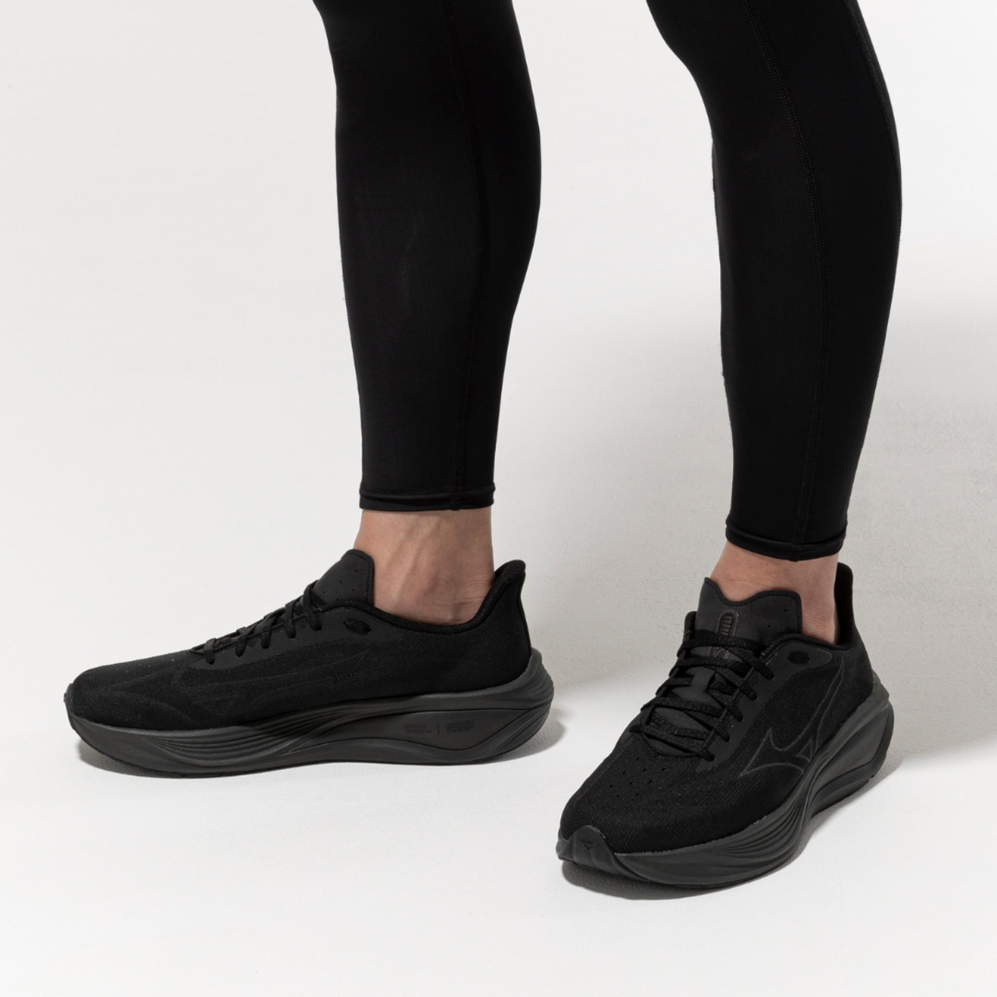 Buty do biegania męskie Mizuno Neo Cosmo Black 6/6
