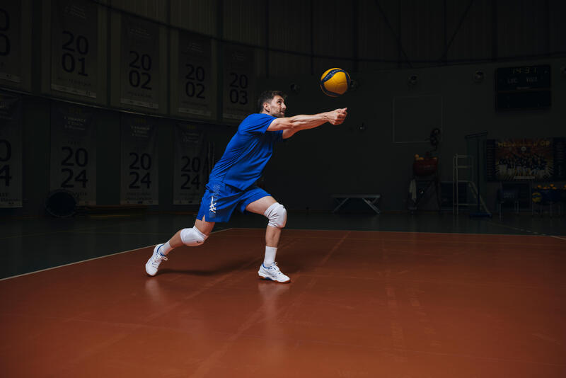 Puntentelling volleybal: zo werkt het spel van set tot overwinning